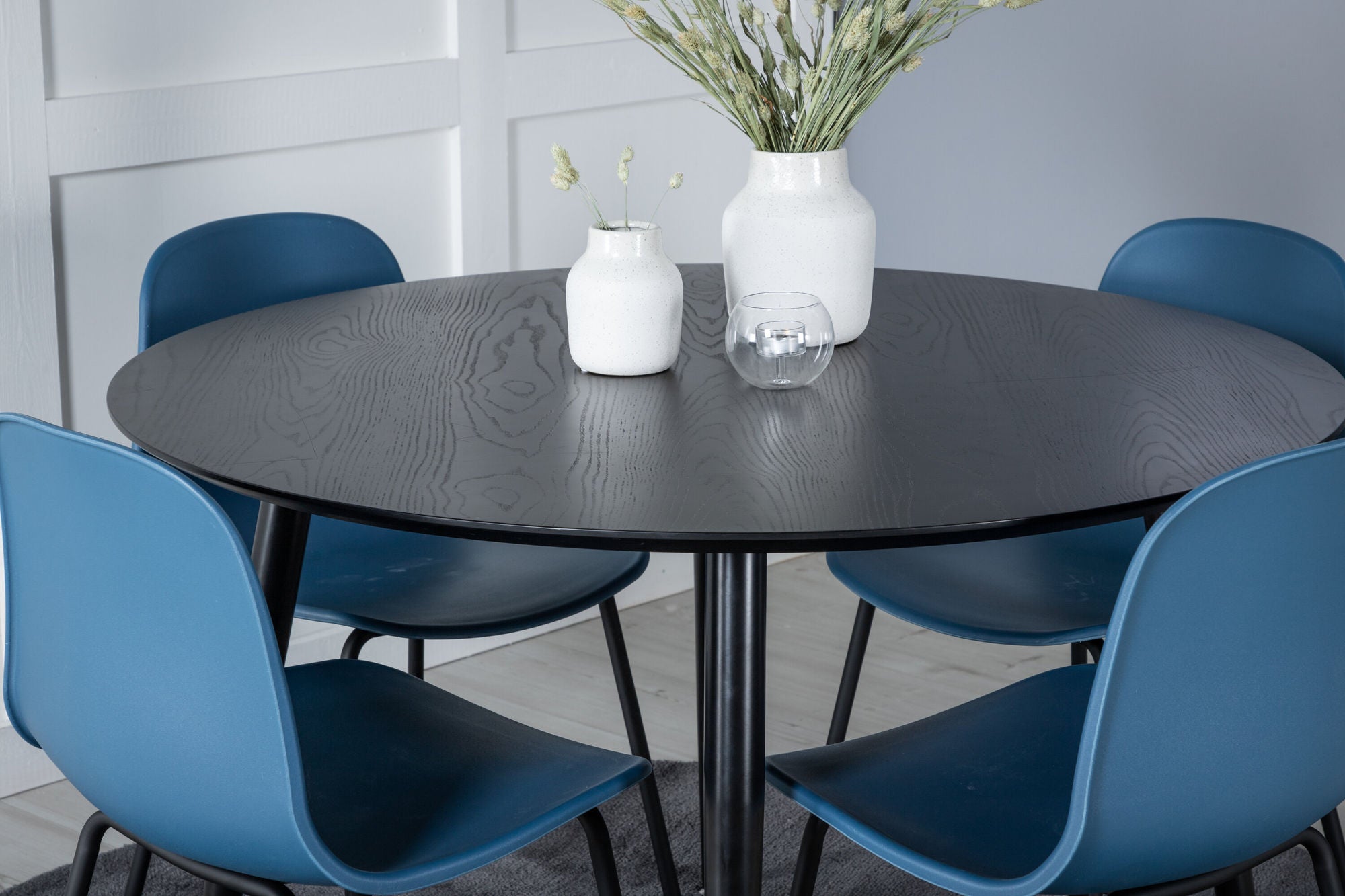 Venture Home Dipp spisebord - 115cm - Black Veneer / All black legs +Arctic Spisebordsstol - Black Legs - Blue Plastic_4