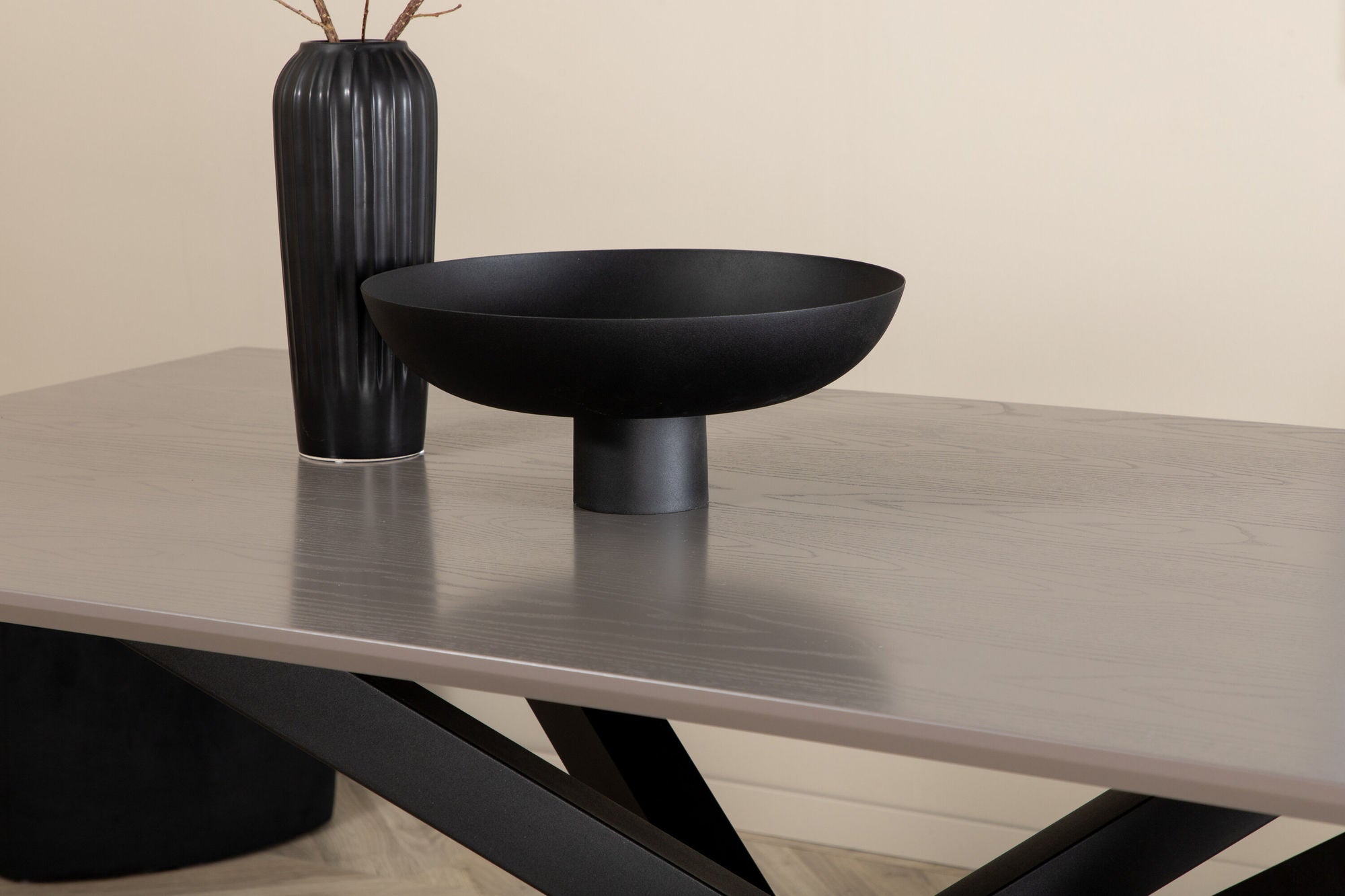 Venture Home Piazza spisebord - Black / Grey Veneer