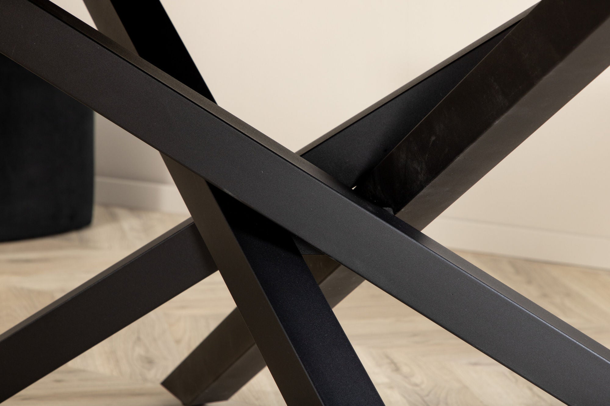 Venture Home Piazza spisebord - Black / Grey Veneer
