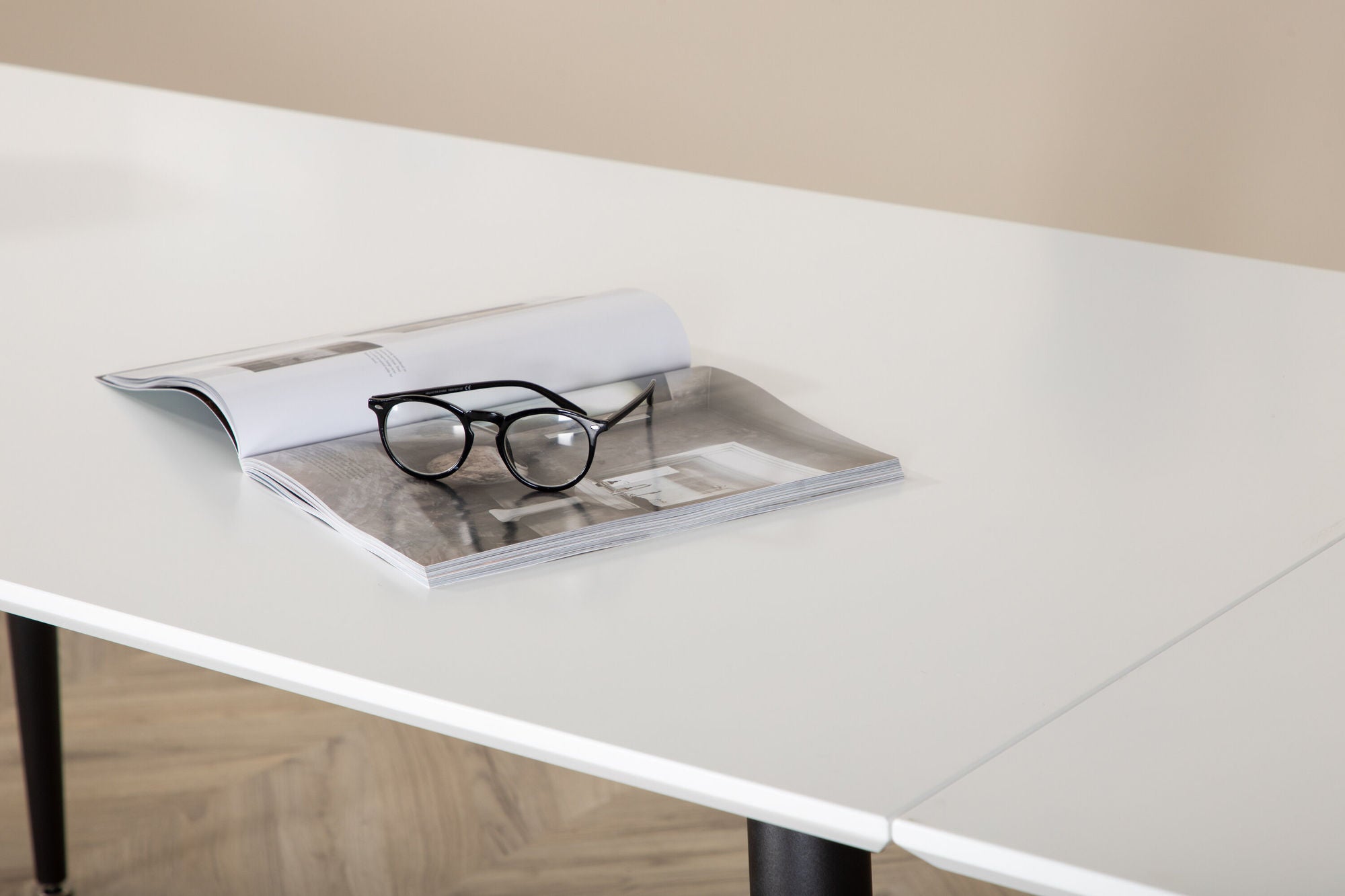 Venture Home Jimmy spisebord - Black / White HPL - 150*76