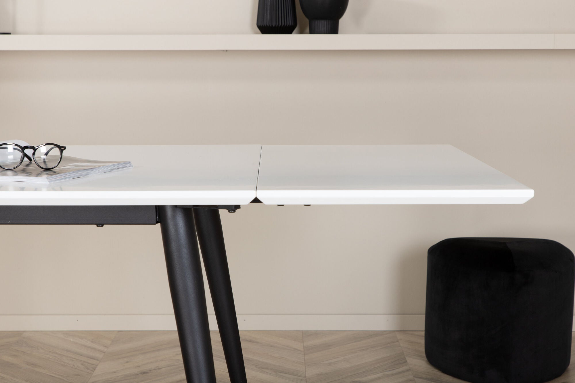 Venture Home Jimmy spisebord - Black / White HPL - 150*76