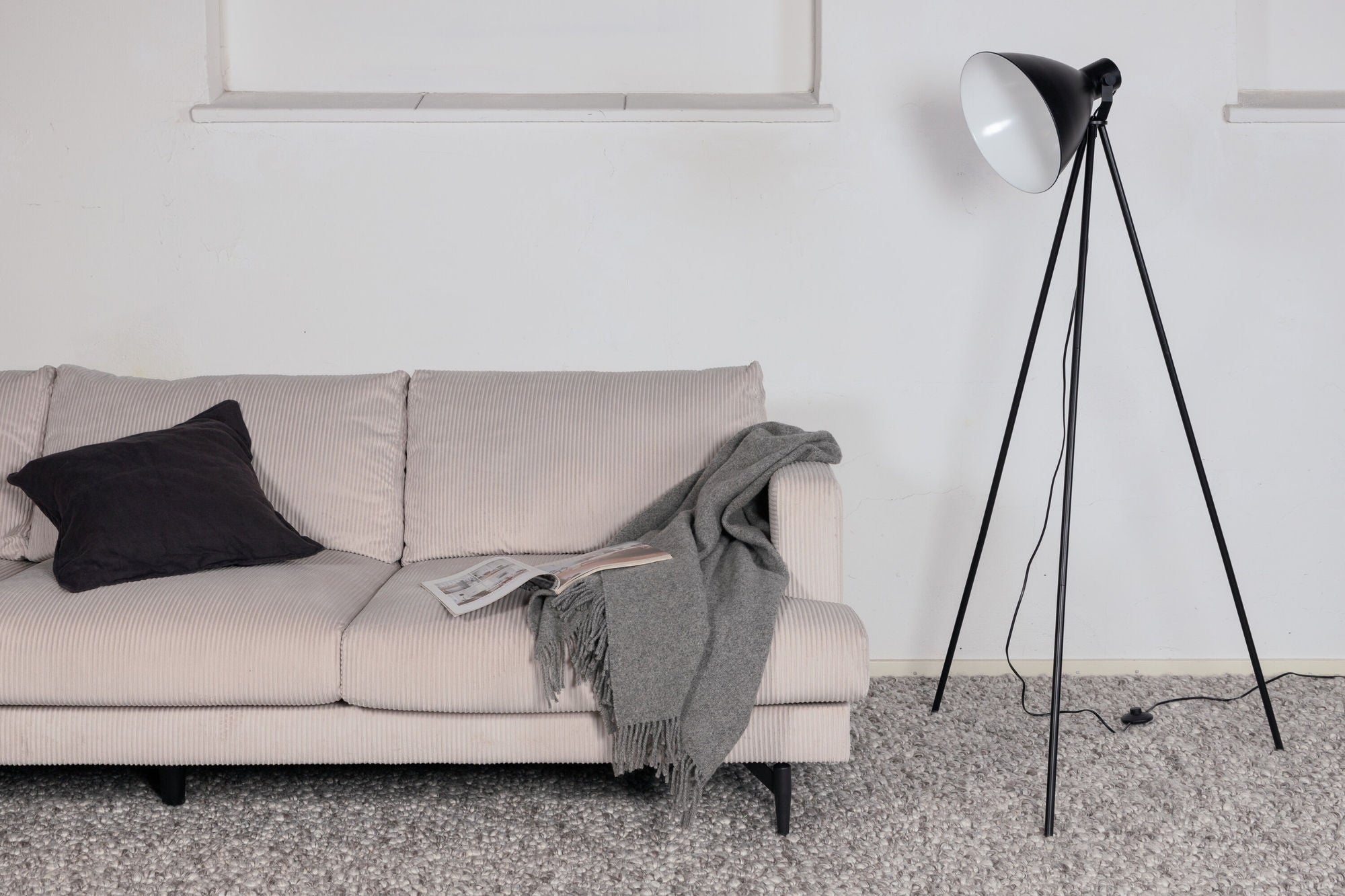 Venture Home Tiv -Floor lampe - Black/Black