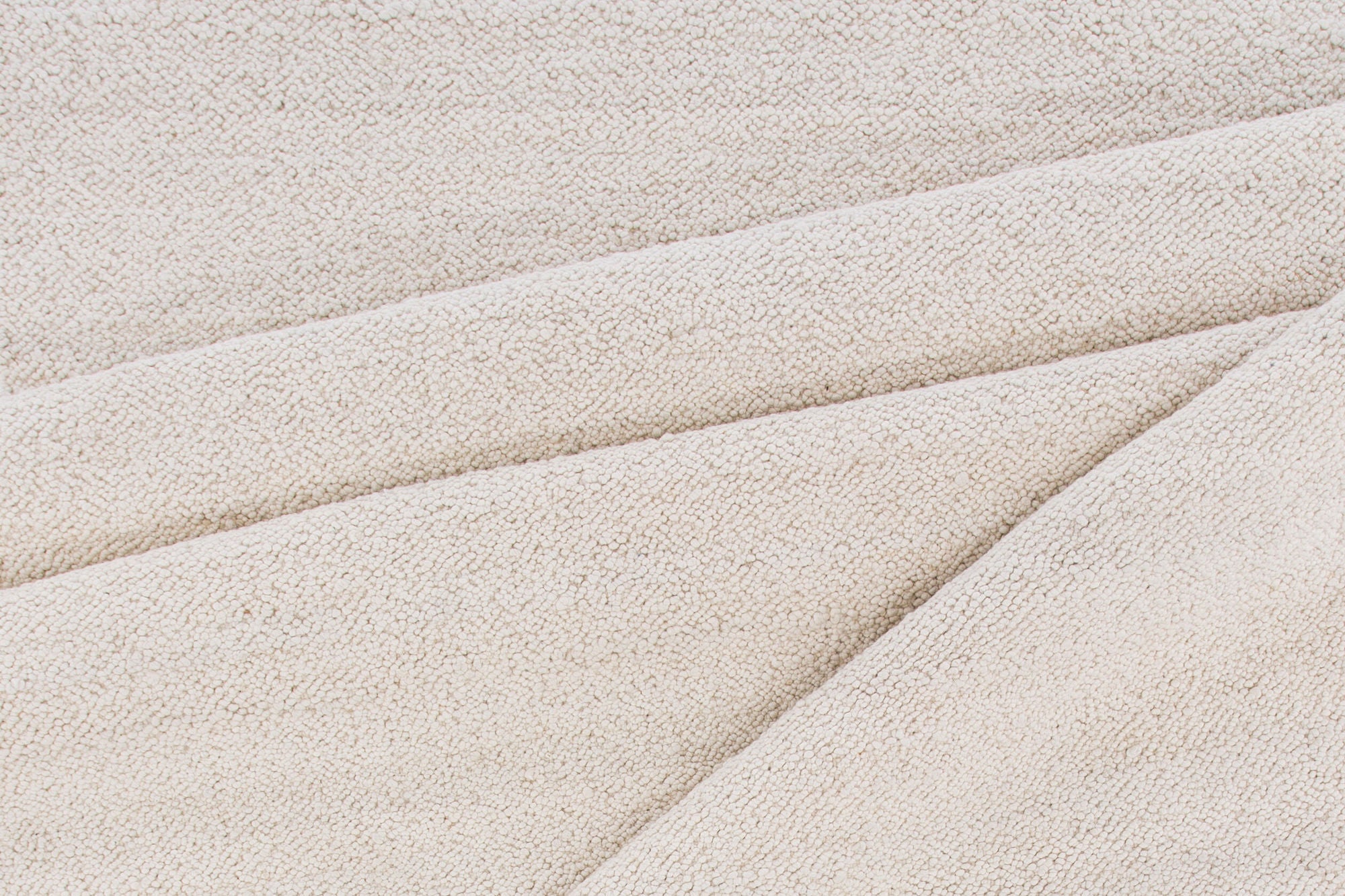 Venture Home Betina Wool Carpet - 200*300- White