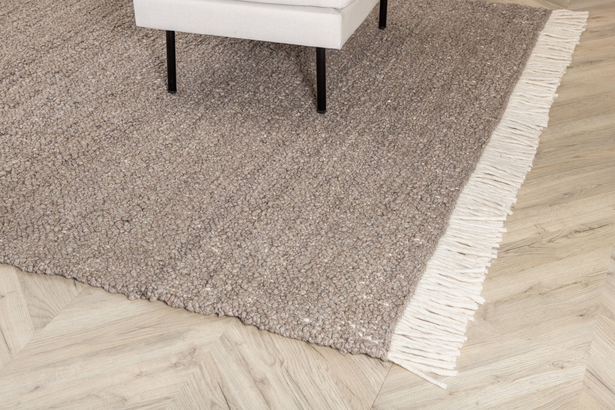 Venture Home Betina Wool Carpet - 200*300- Brown