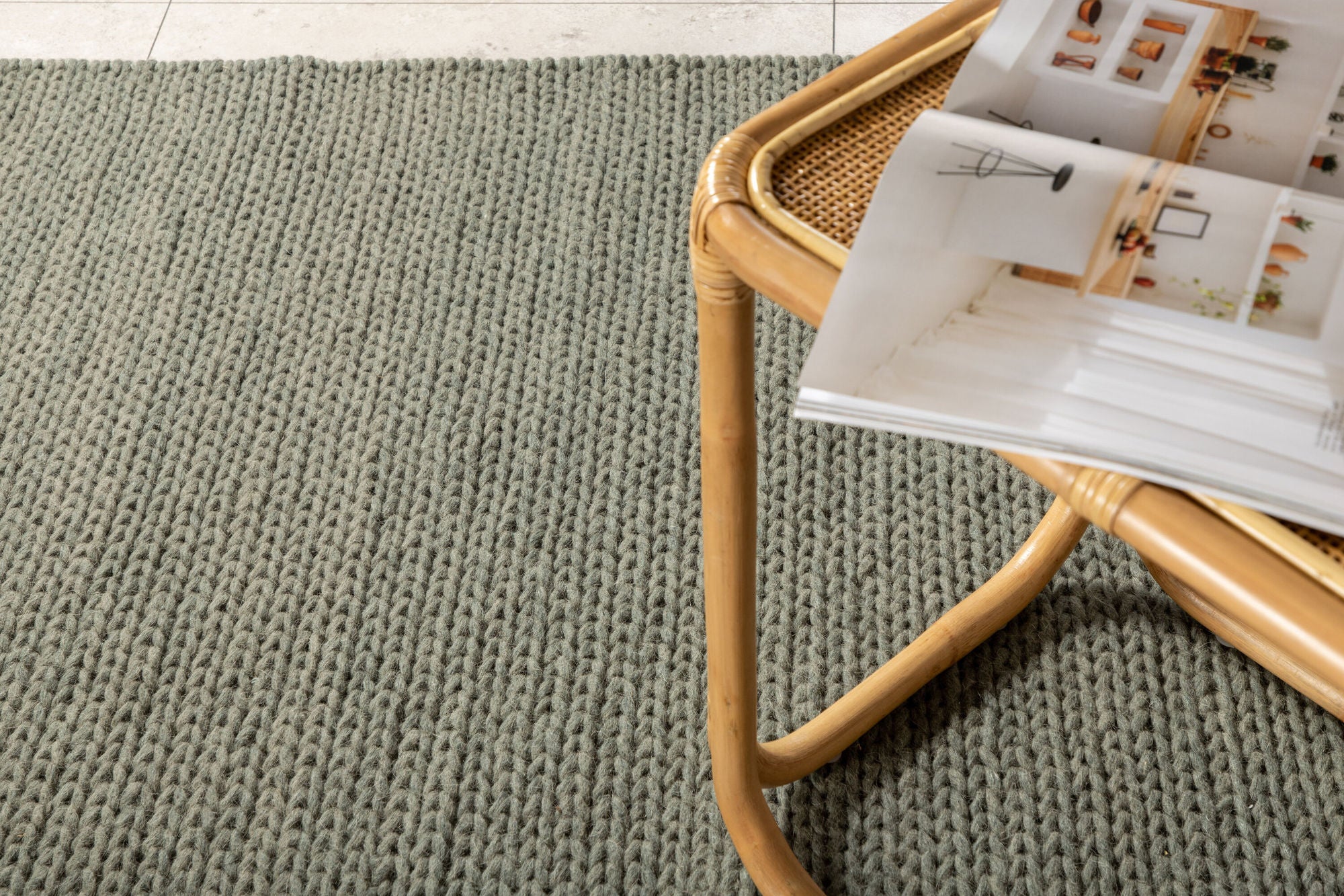 Venture Home Marta Wool Carpet - 200*300- Green