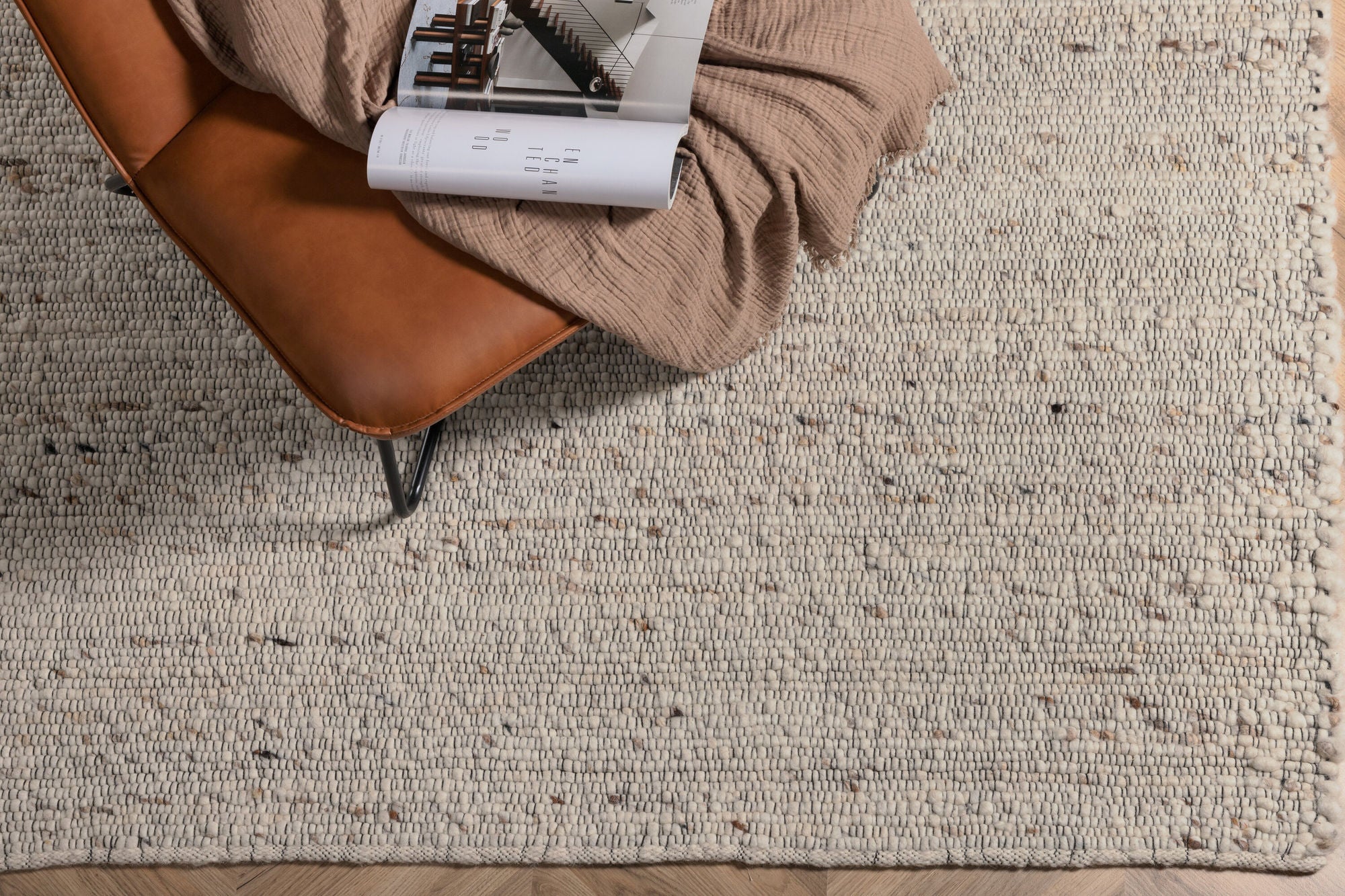 Venture Home Loump Wool Carpet - 200*300- White/Beige