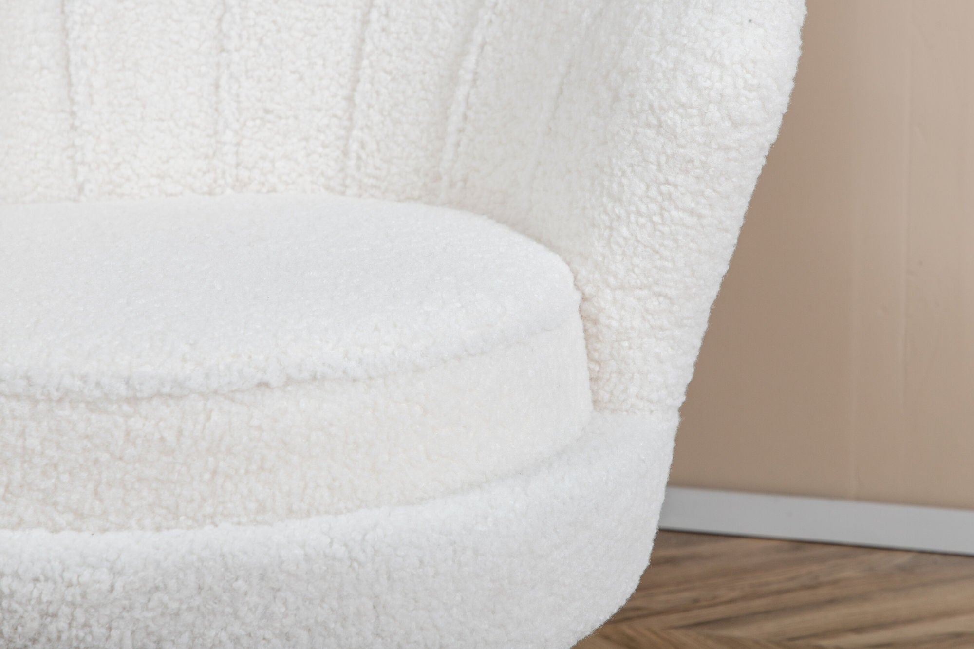 Venture Home Calais Single Sofa - Black / White Teddy