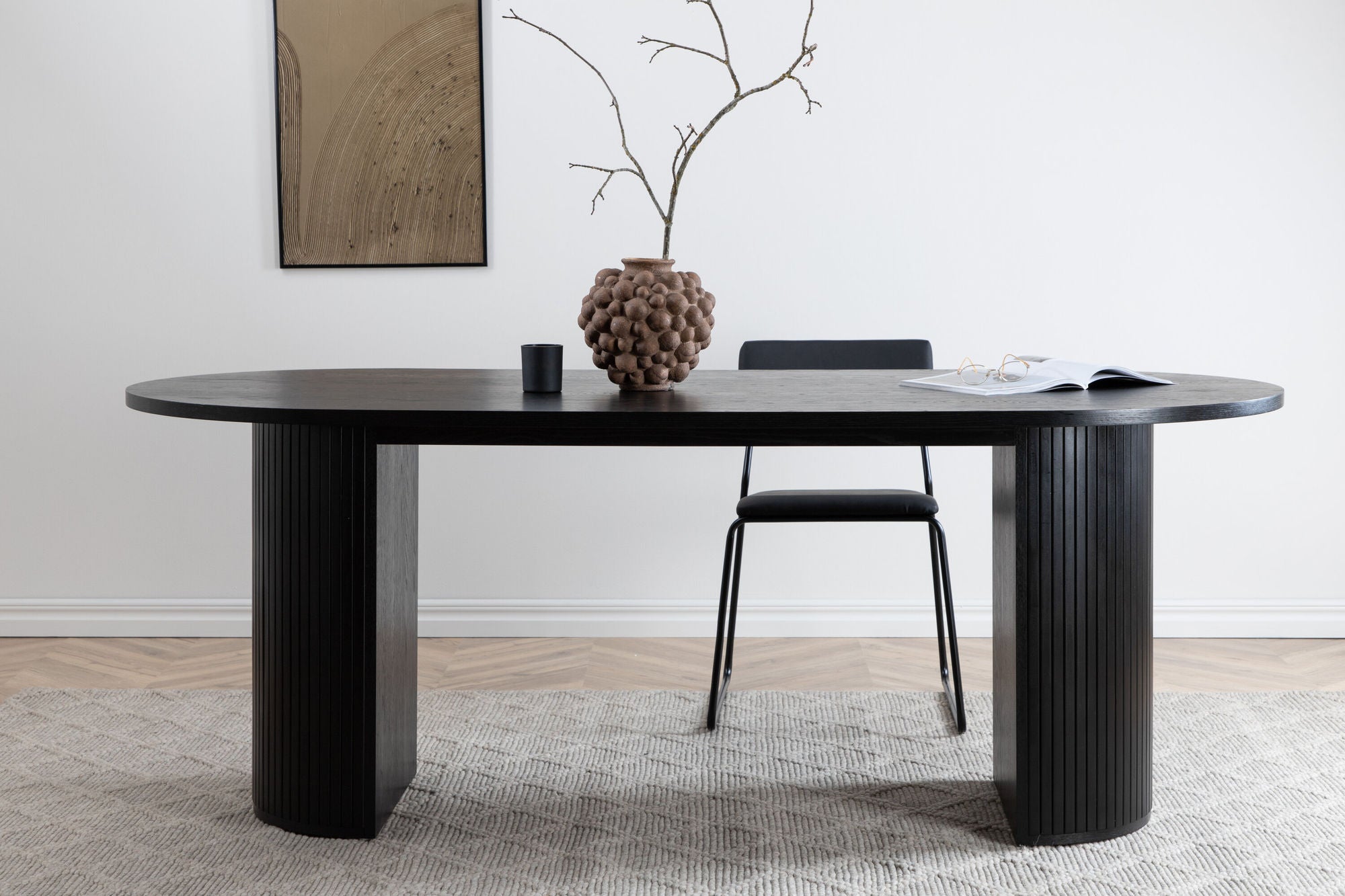 Venture Home Bianca Oval spisebord - Black / Black Veneer