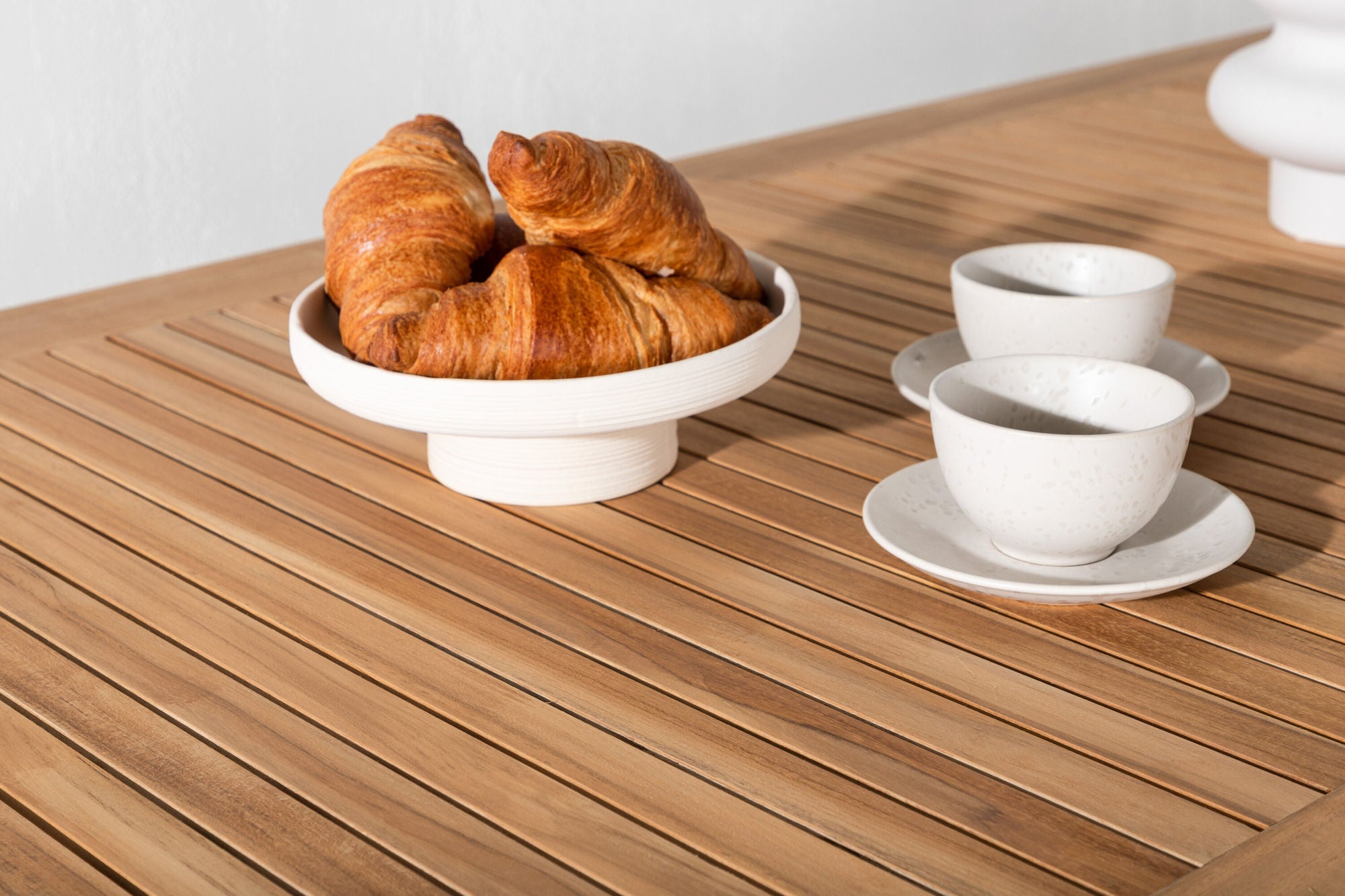 Venture Home Panama bord 160/240 - White/Teak ersätter 6023-550L