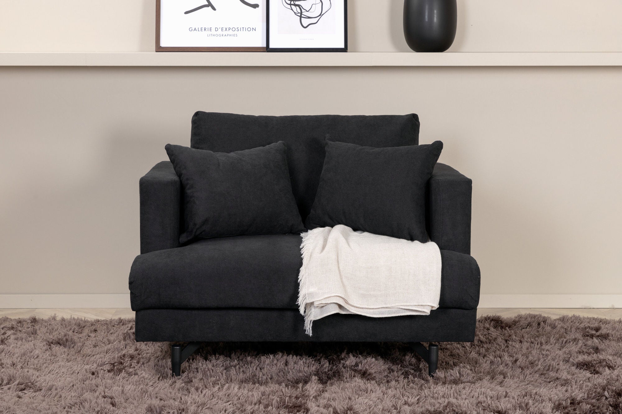 Venture Home Sofia Single Sofa - Black / Black Fabric