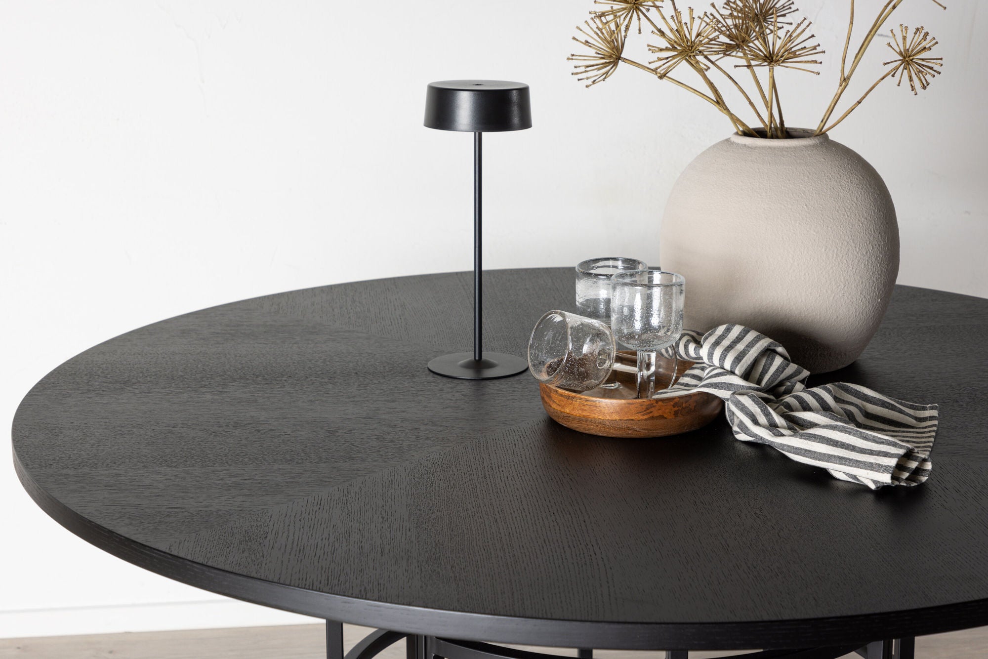 Furniture Fashion Copenhagen - spisebord round - Black / Black