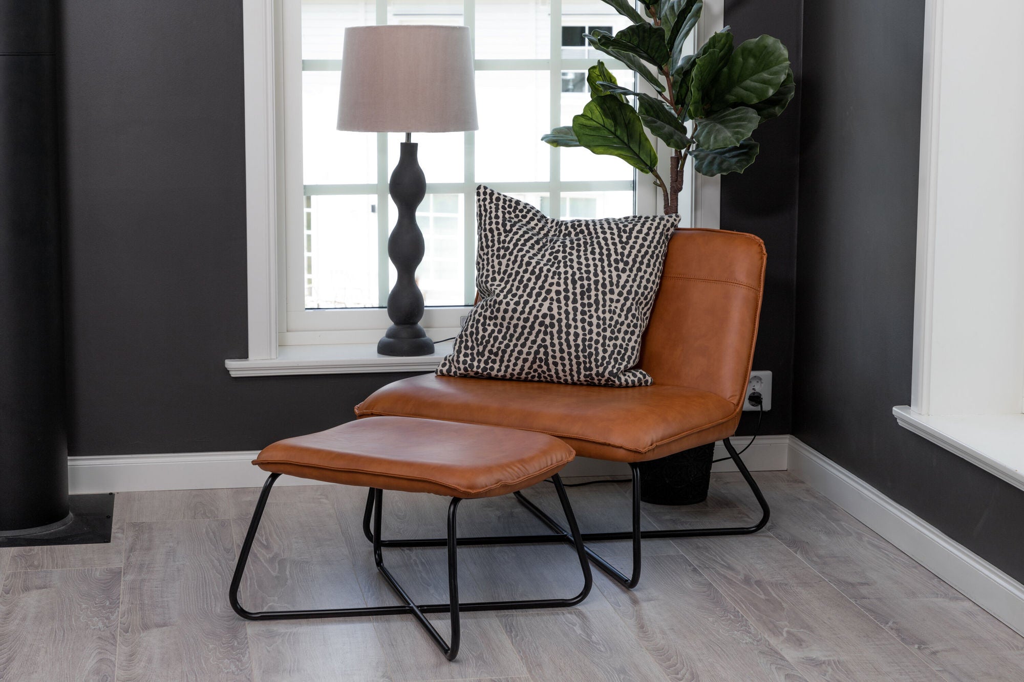 Venture Home X-Lounge stol - Brown PU