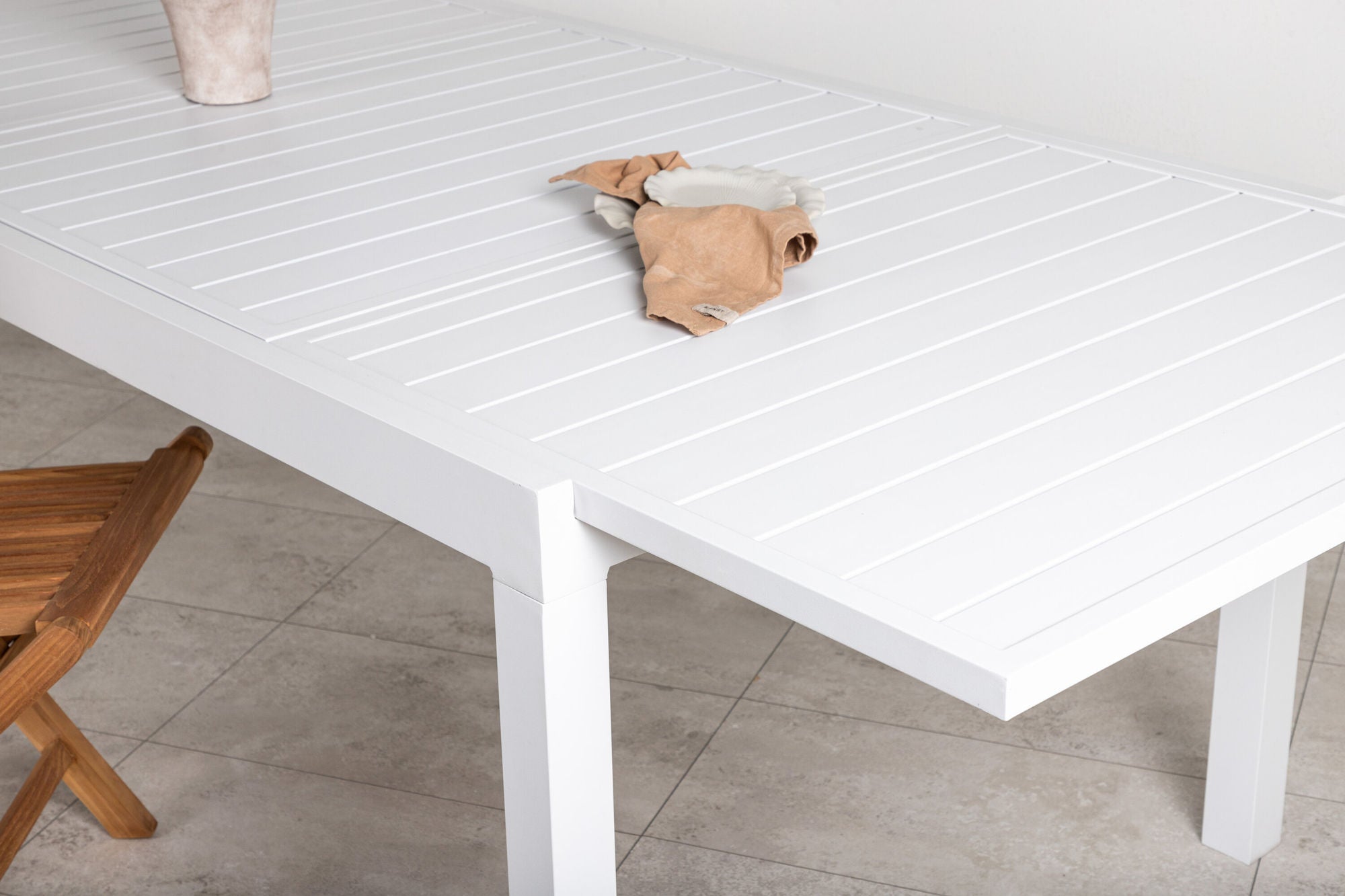 Venture Home Marbella bord 160/240 - White/White