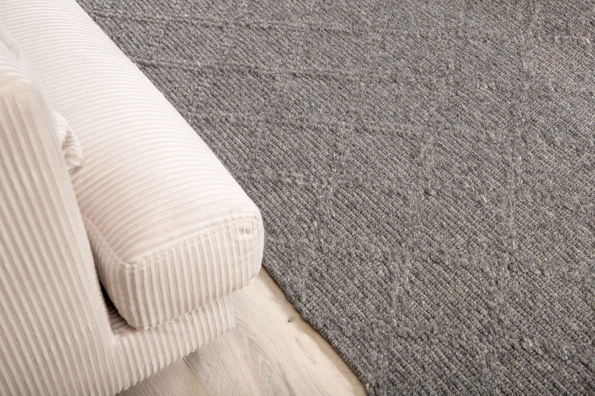 Venture Home Cloudy Wool Carpet - 200*300- Grey
