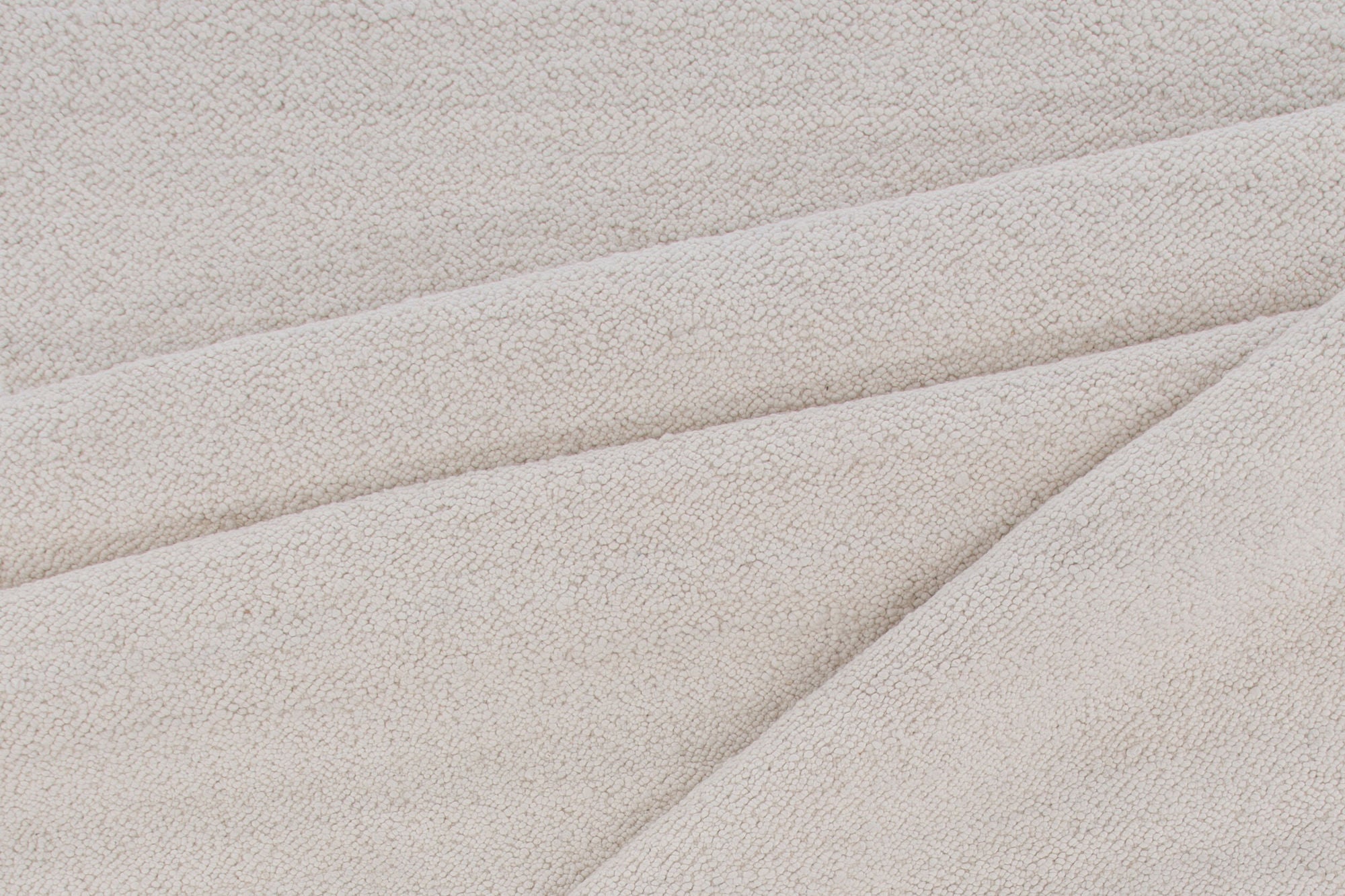Venture Home Betina Wool Carpet - 300*400- White