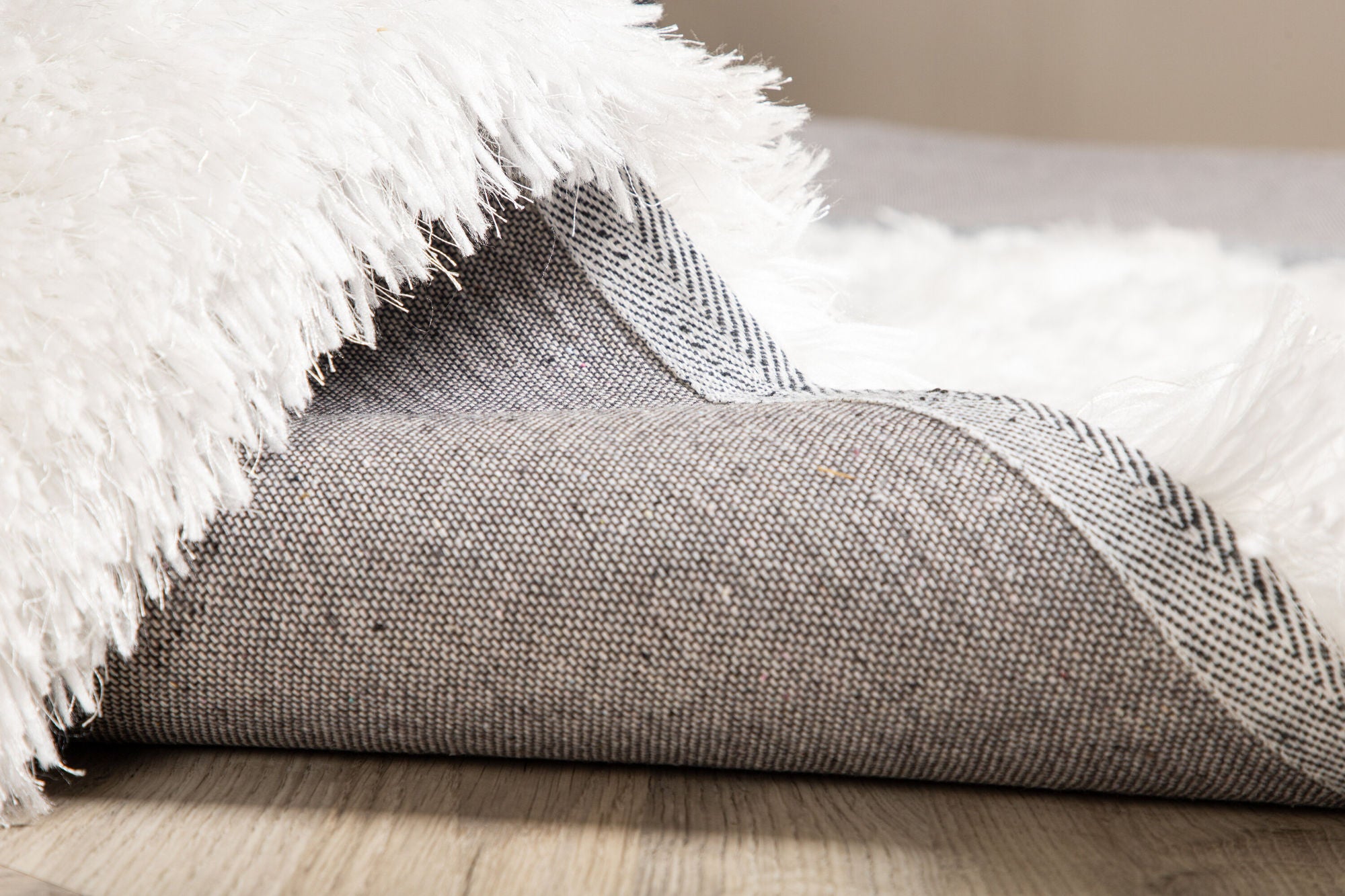 Venture Home Grace Polyester Carpet - 200*300- White