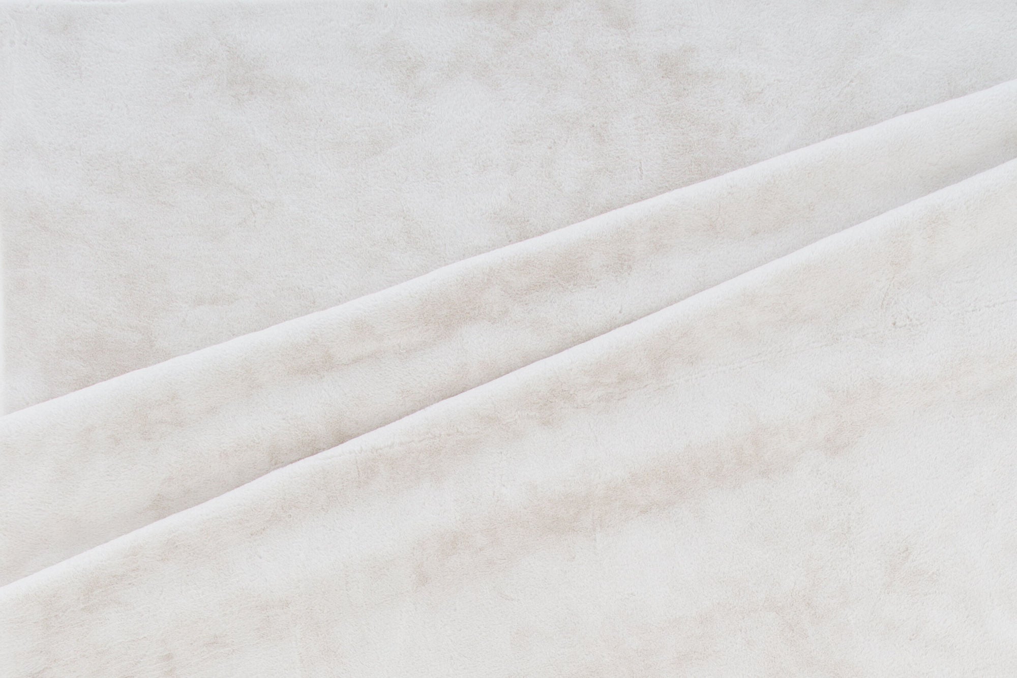 Venture Home Nina Polyester Carpet - 200*300- White