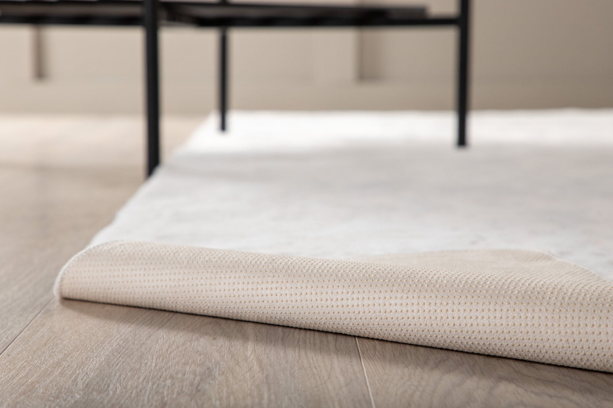 Venture Home Nina Polyester Carpet - 160*230- White