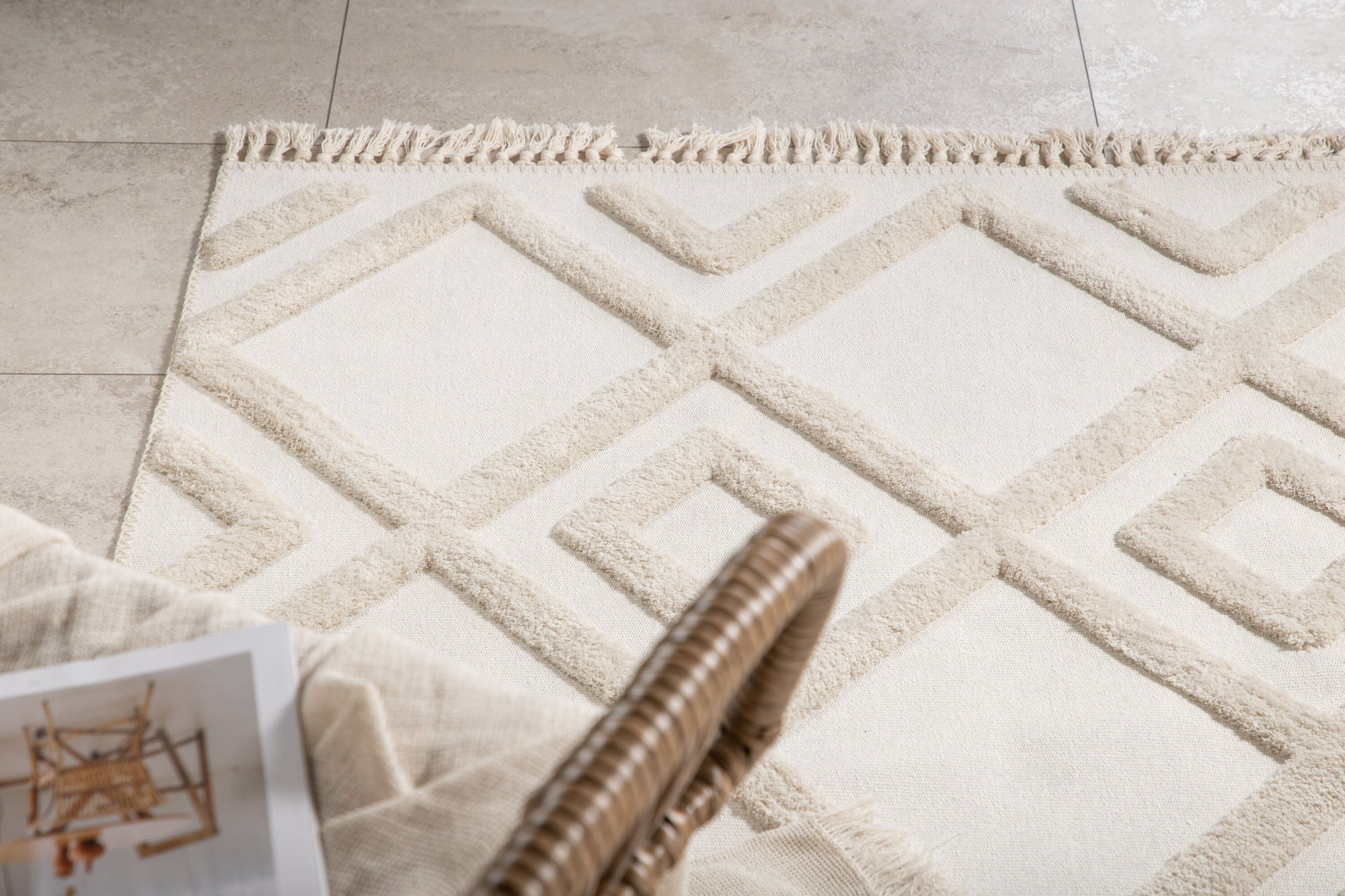 Venture Home Towa Polyester Carpet - 160*230- White