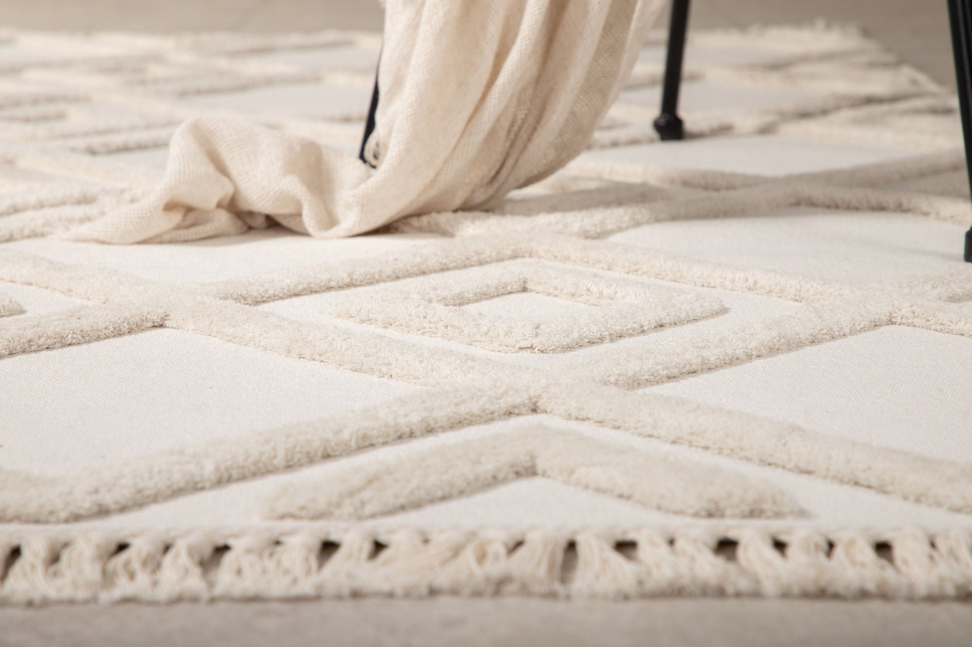 Venture Home Towa Polyester Carpet - 160*230- White