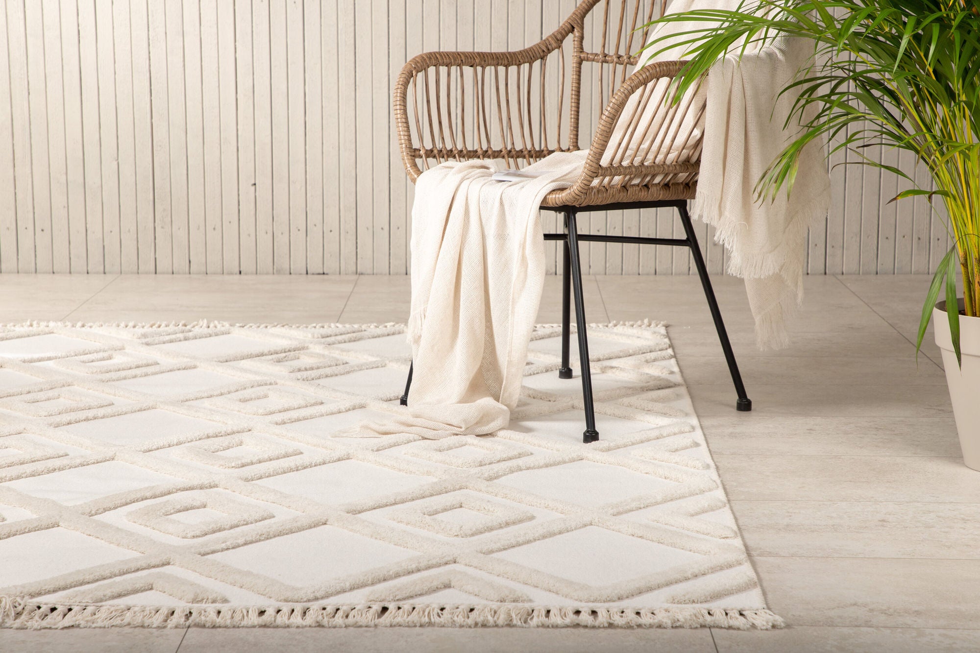 Venture Home Towa Polyester Carpet - 160*230- White