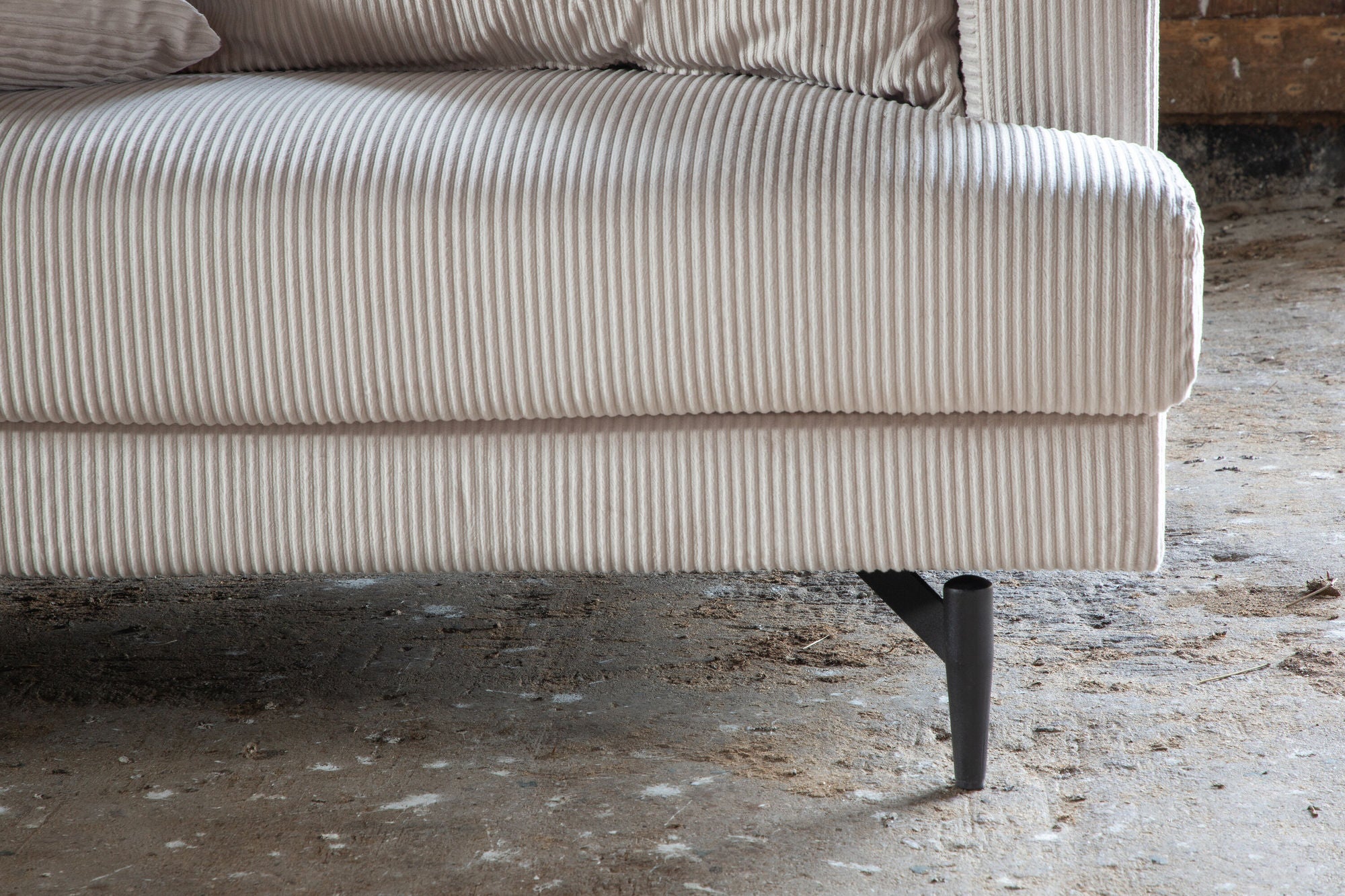 Venture Home Sofia Sofa - Black / Beige Corduroy