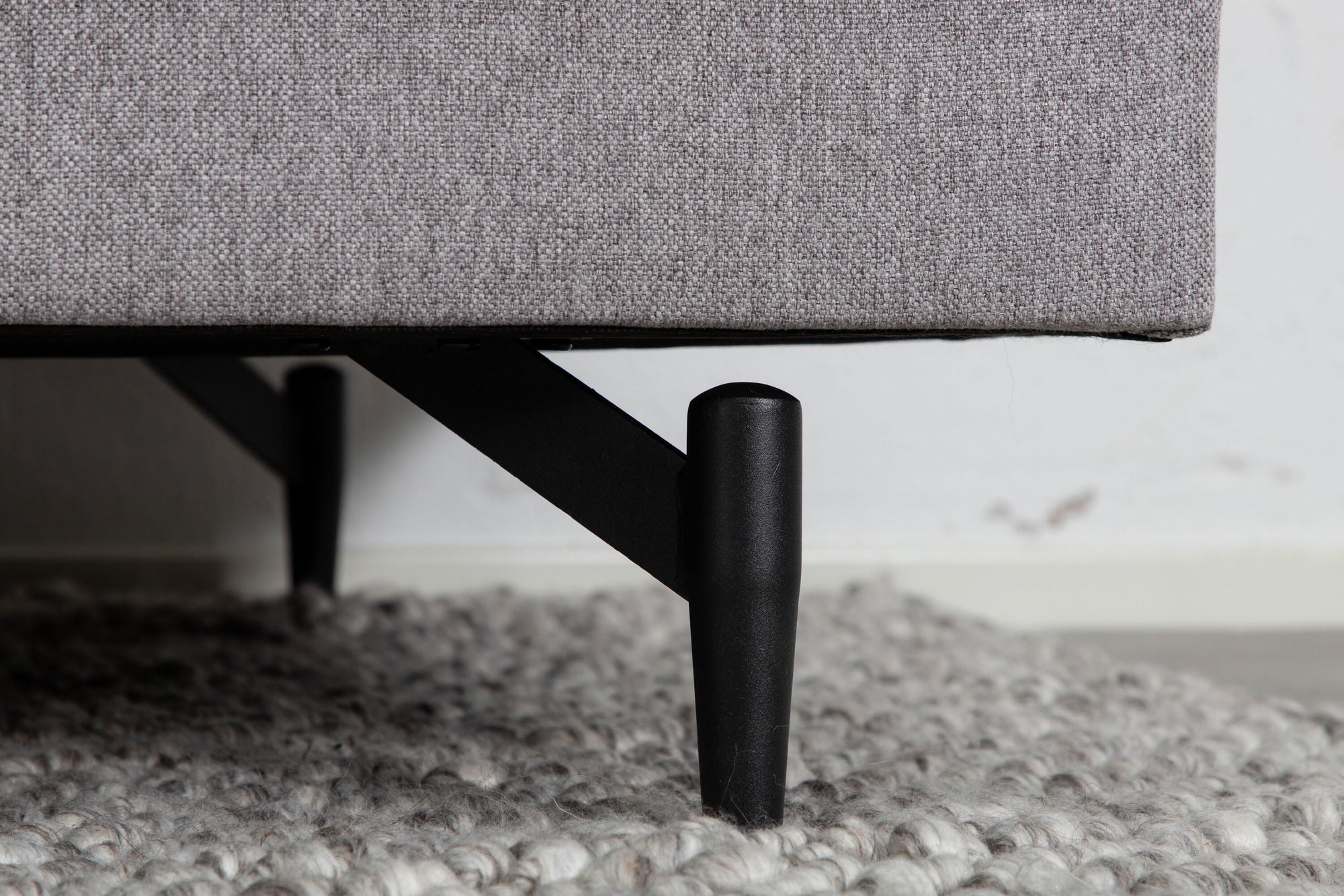 Venture Home Sofia Sofa - Black / Grey Fabric