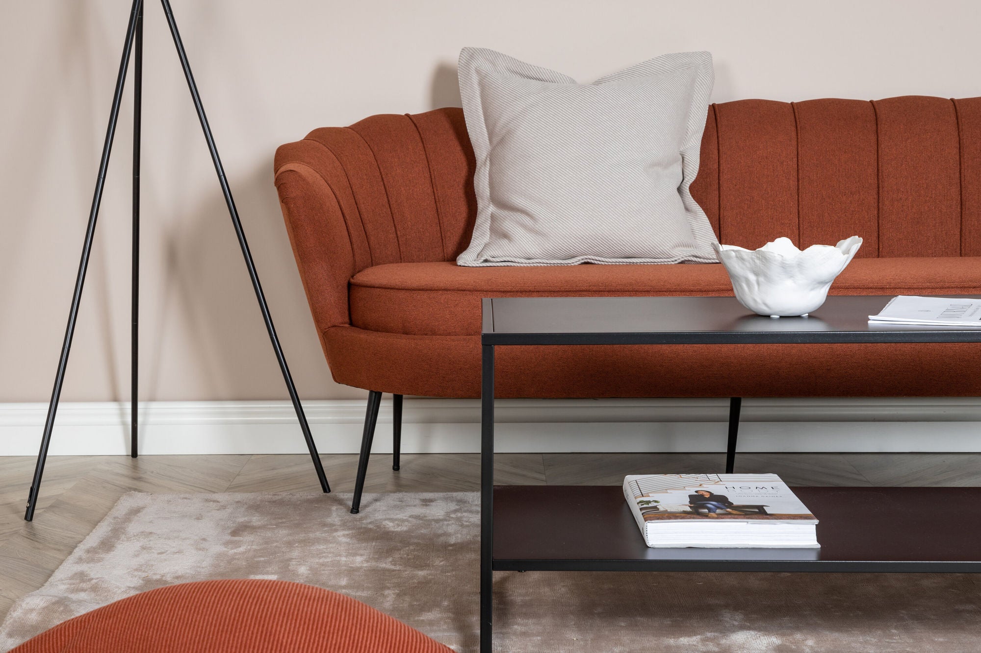 Venture Home Calais Sofa 3-seater - Rusty Red Fabric - Black Legs