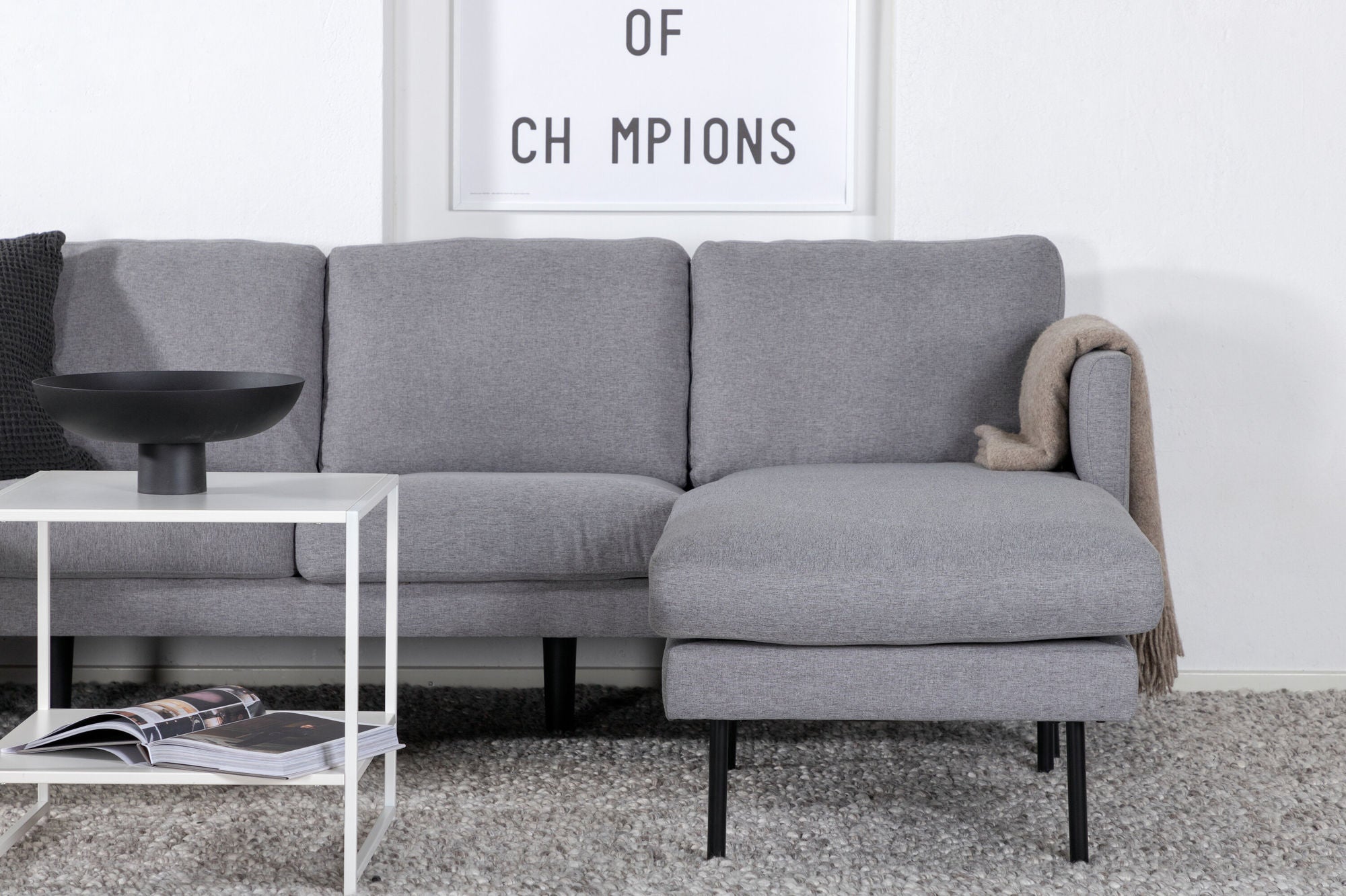 Venture Home Zoom U-Sofa - Black / Steel Grey Fabric