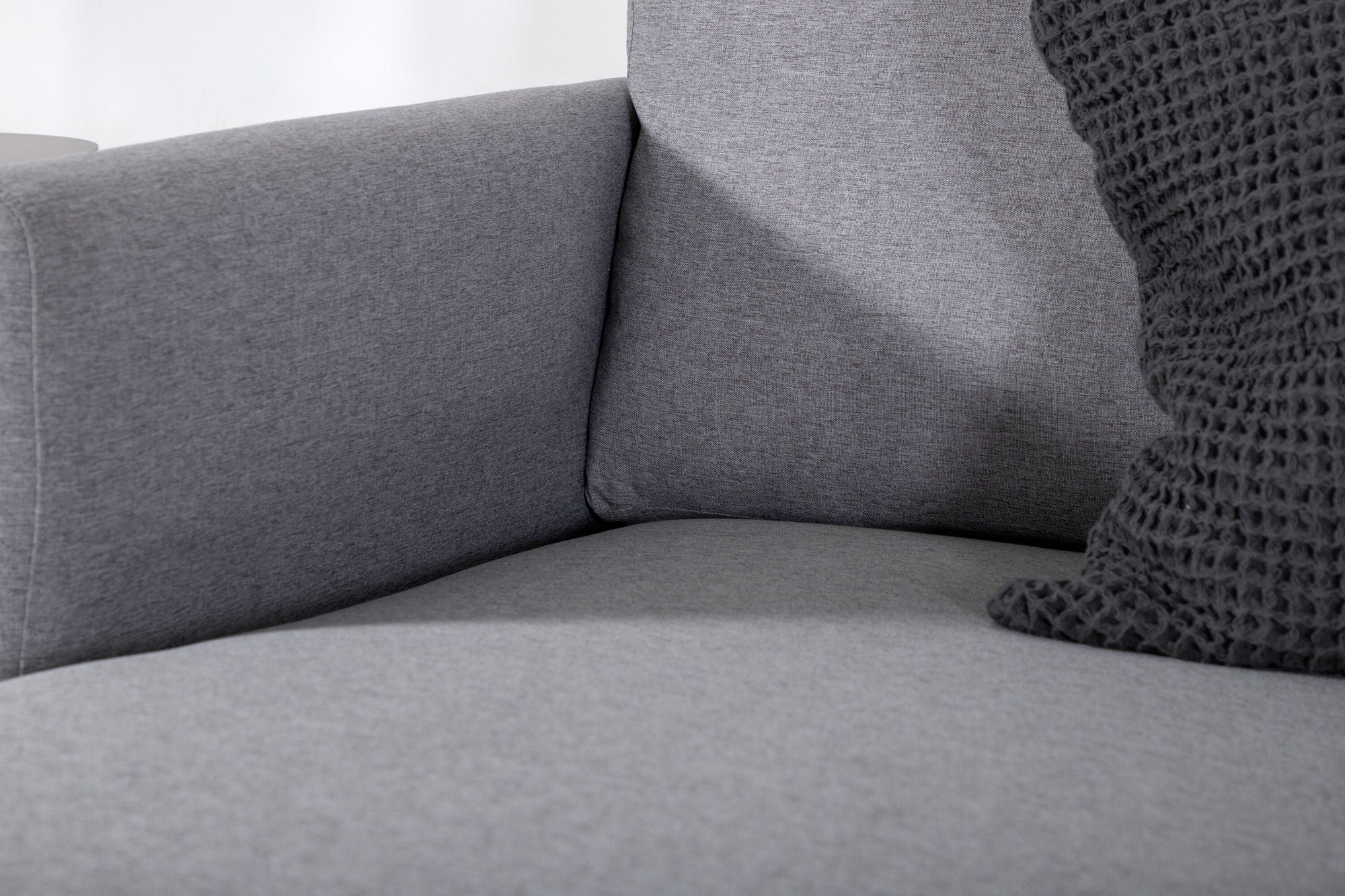 Venture Home Zoom U-Sofa - Black / Steel Grey Fabric