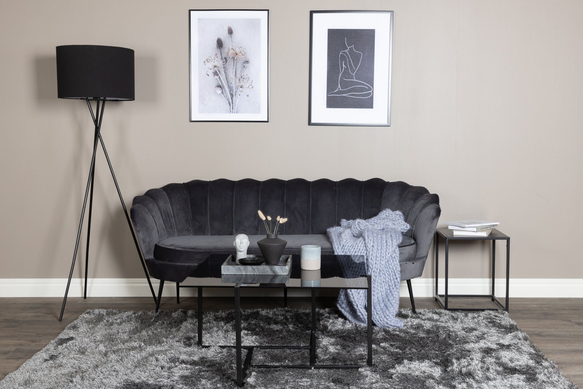Venture Home Calais Sofa 3-seater - Dark Grey Velvet - Black legs