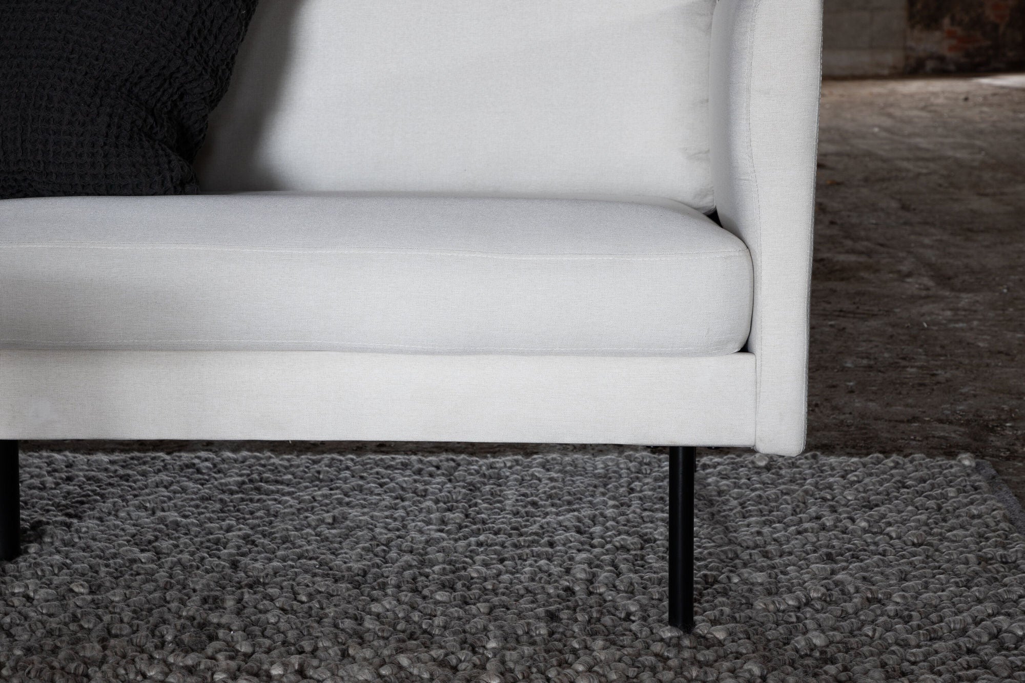 Venture Home Zoom 3-seat Sofa - Black / Light Beige Fabric