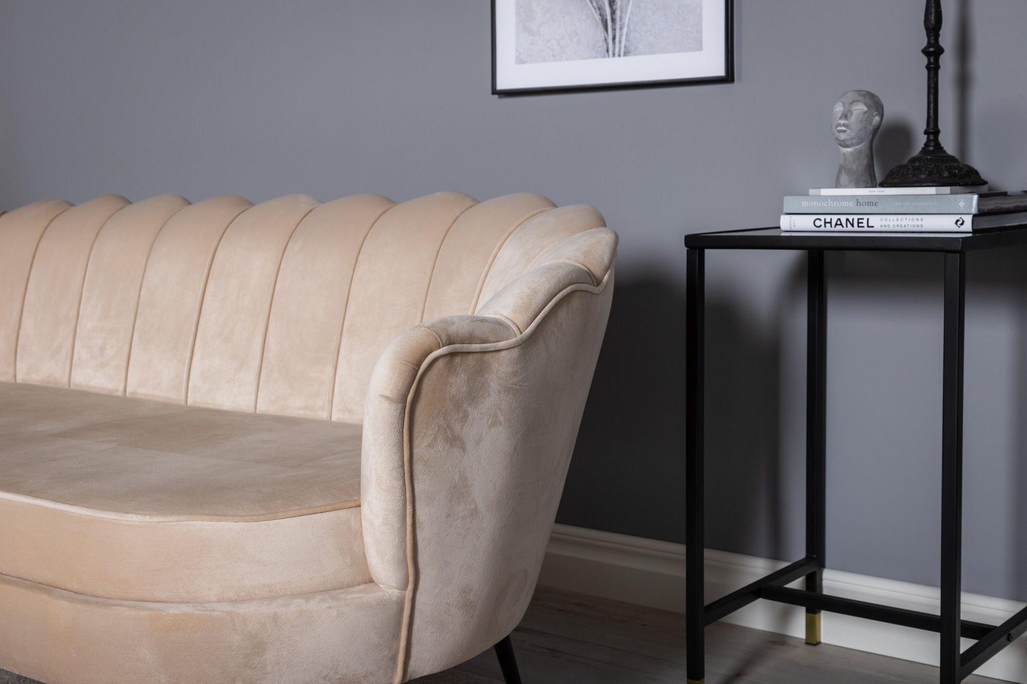 Venture Home Calais Sofa 3-seater - Beige Velvet - Black Legs