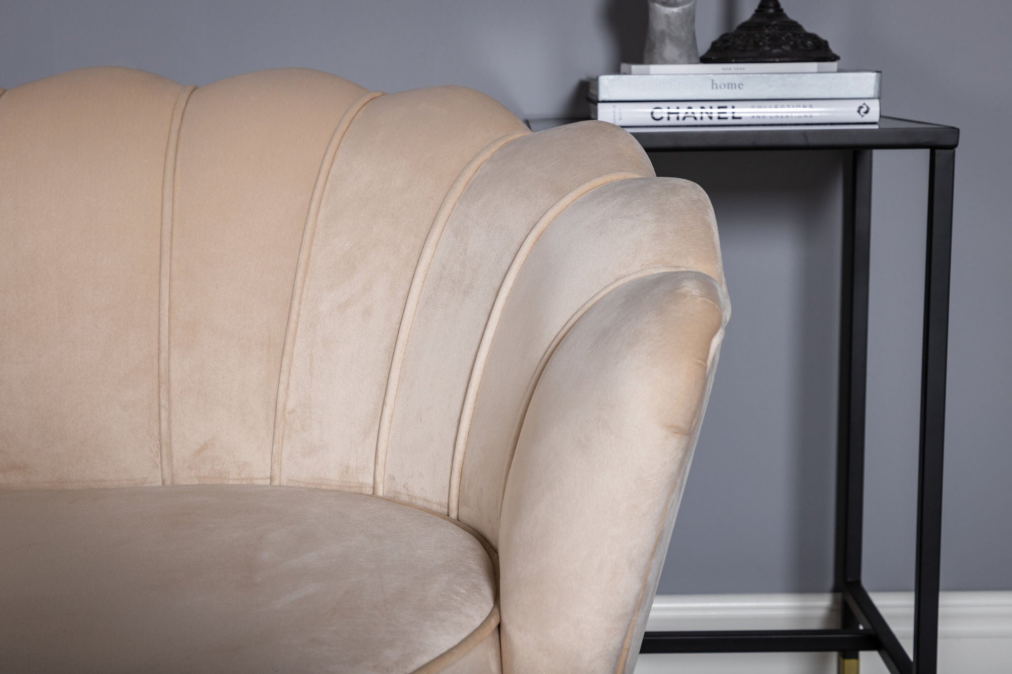Venture Home Calais Sofa 3-seater - Beige Velvet - Black Legs