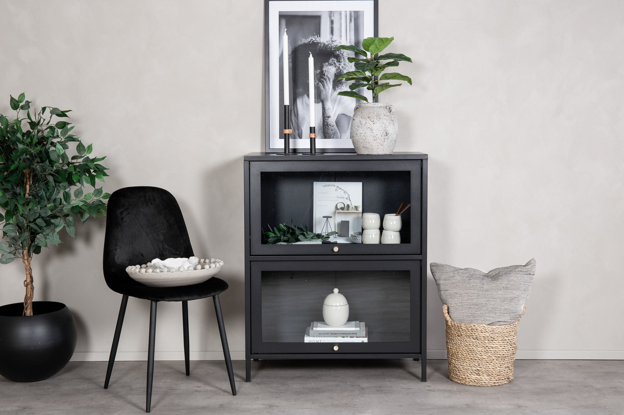 Venture Home Bakal - Low cabinet - Black