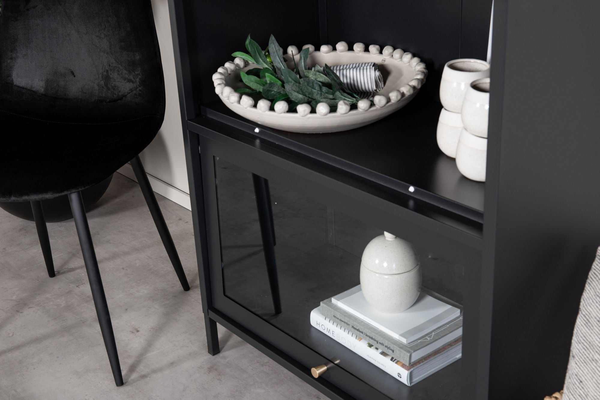 Venture Home Bakal - Low cabinet - Black