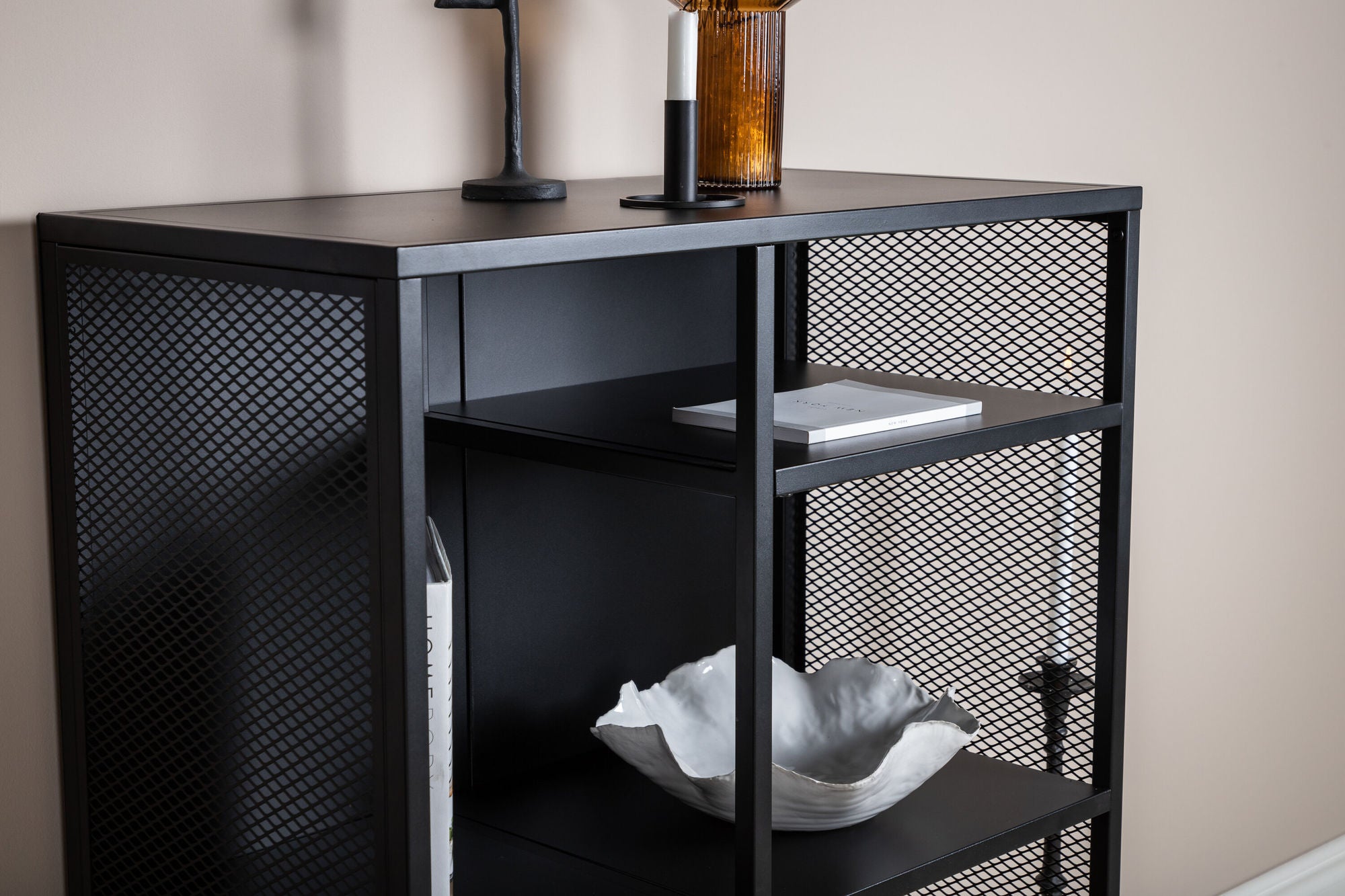 Venture Home Misha - Book Case Mesh - Black