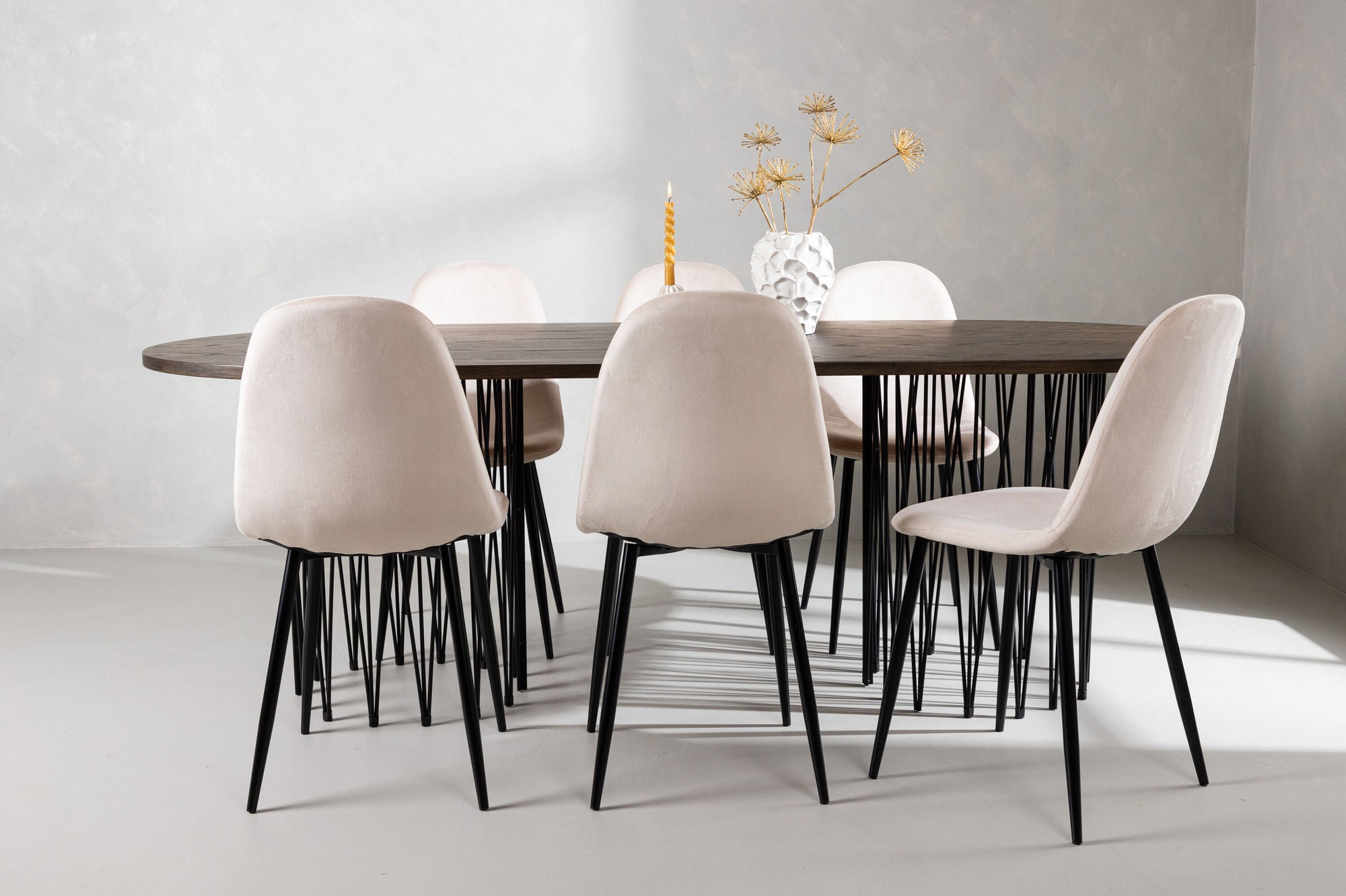 Venture Home Stone oval spisebord - Black / Mocca Veneer +Polar Spisebordsstol - Black legs / Beige Velvet _6