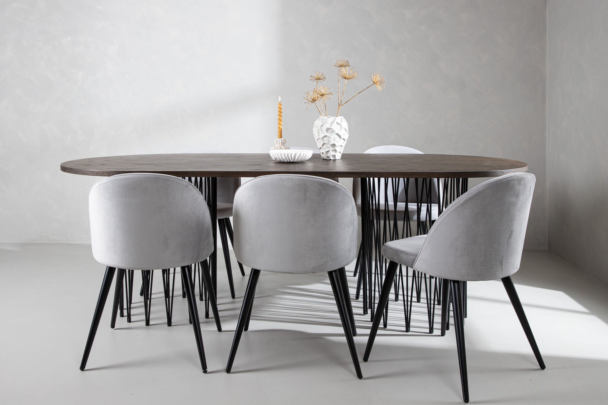 Venture Home Stone oval spisebord - Black / Mocca Veneer +Velvet Spisebordsstol - Light Grey / Black _6