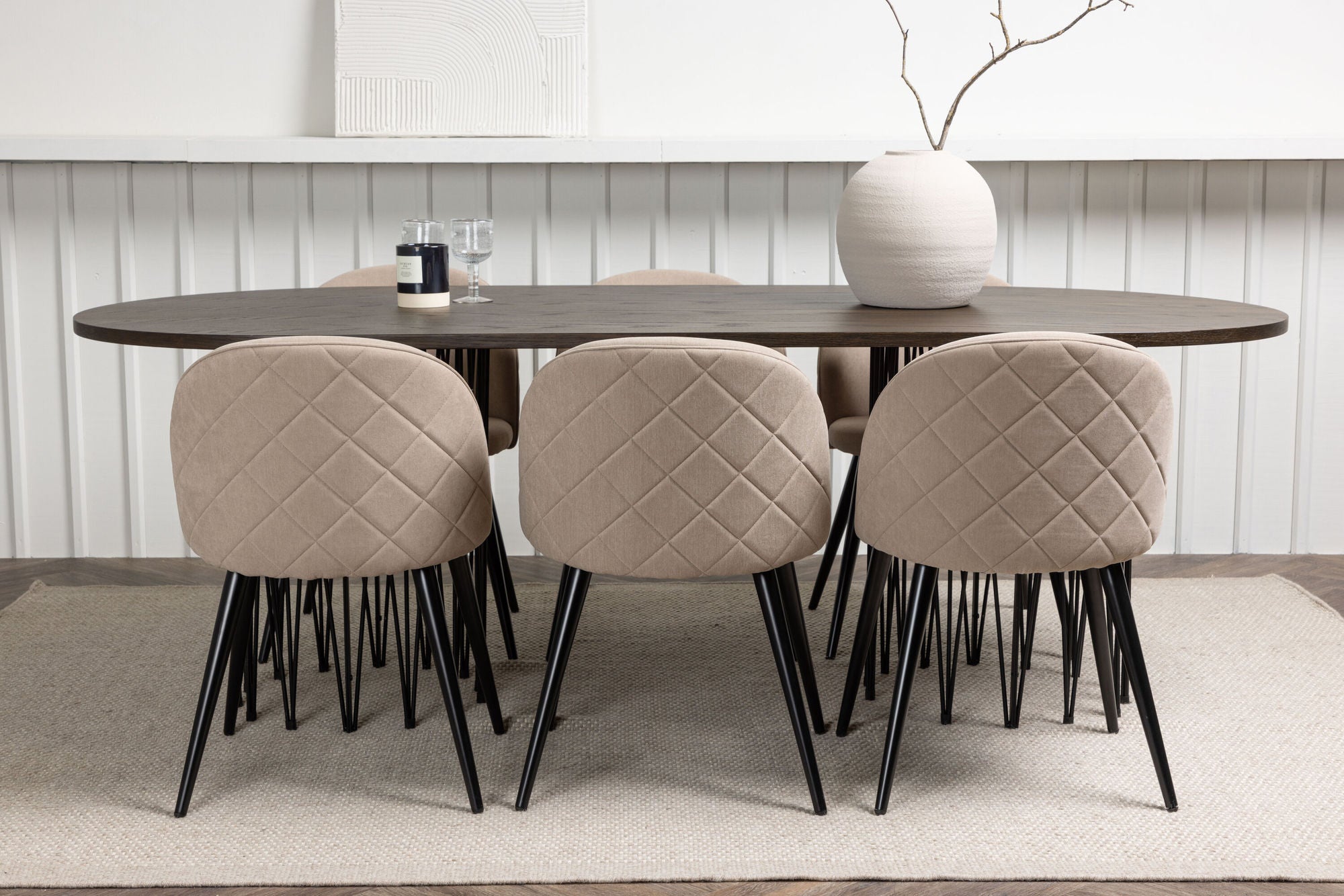 Venture Home Stone oval spisebord - Black / Mocca Veneer +Velvet Stitches stol - Black / Beige Fabric (Polyester linen ) _6