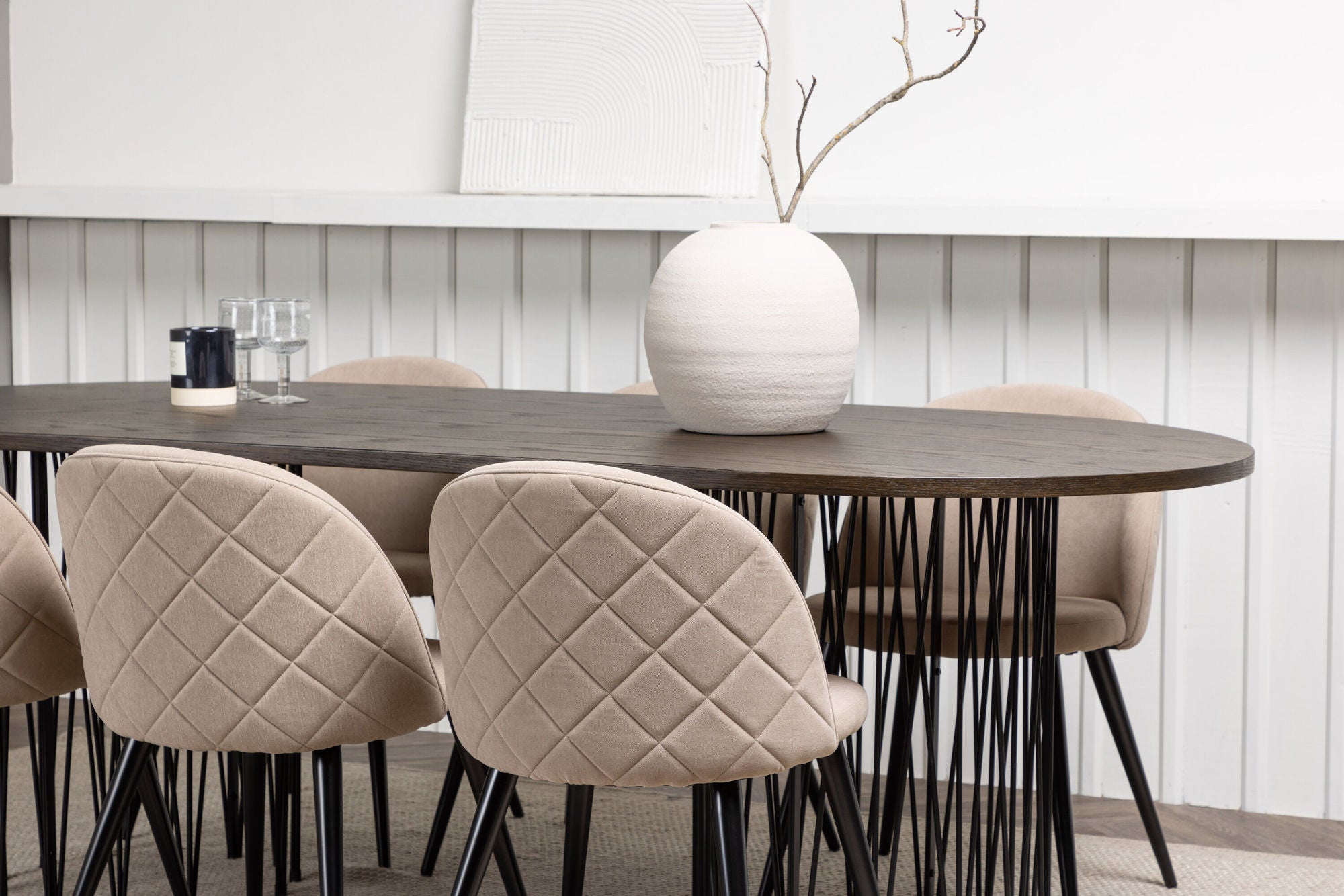 Venture Home Stone oval spisebord - Black / Mocca Veneer +Velvet Stitches stol - Black / Beige Fabric (Polyester linen ) _6