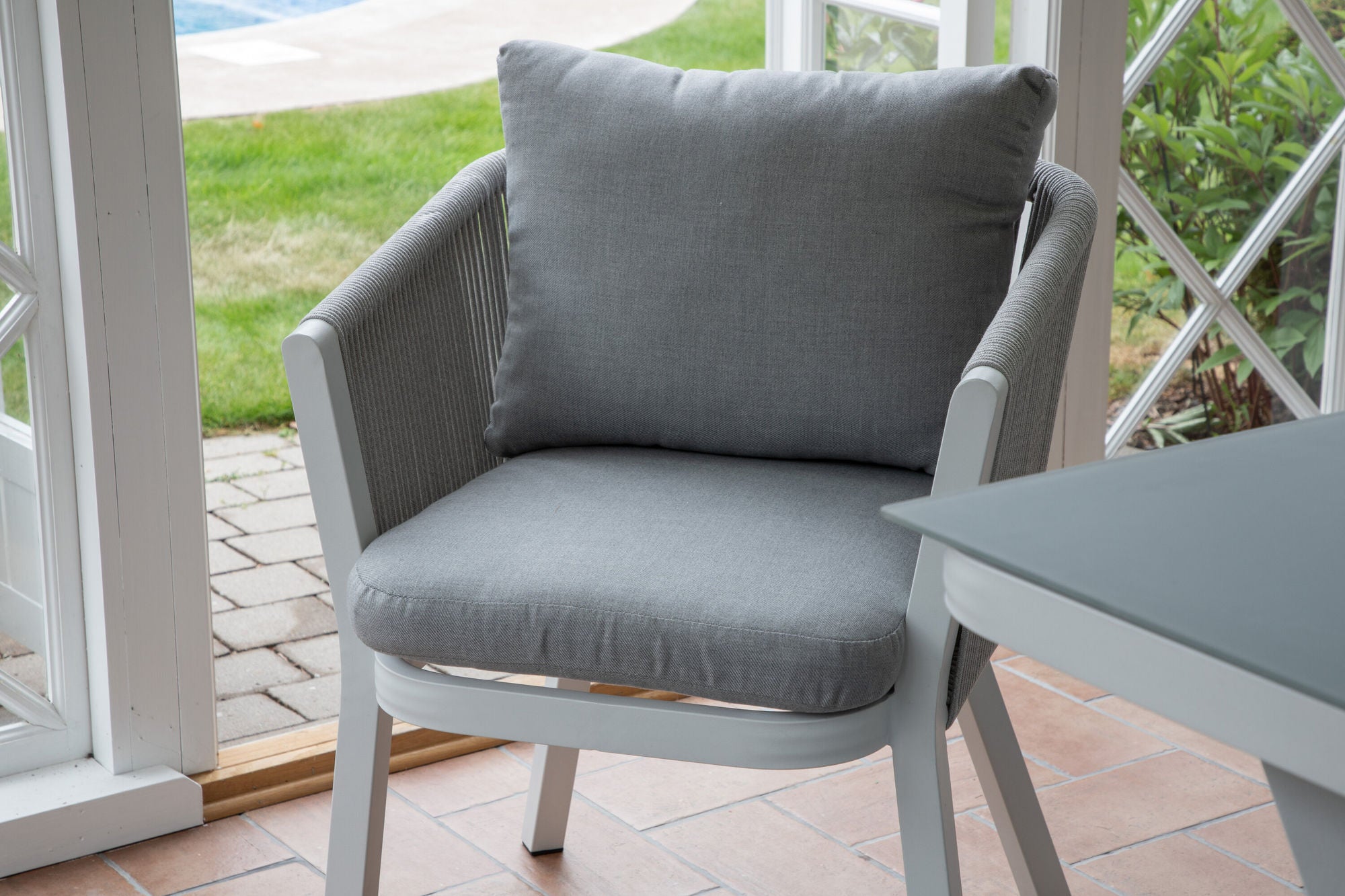 Venture Home Virya Spisebordsstol 2-pack - White Alu / Grey Cushion