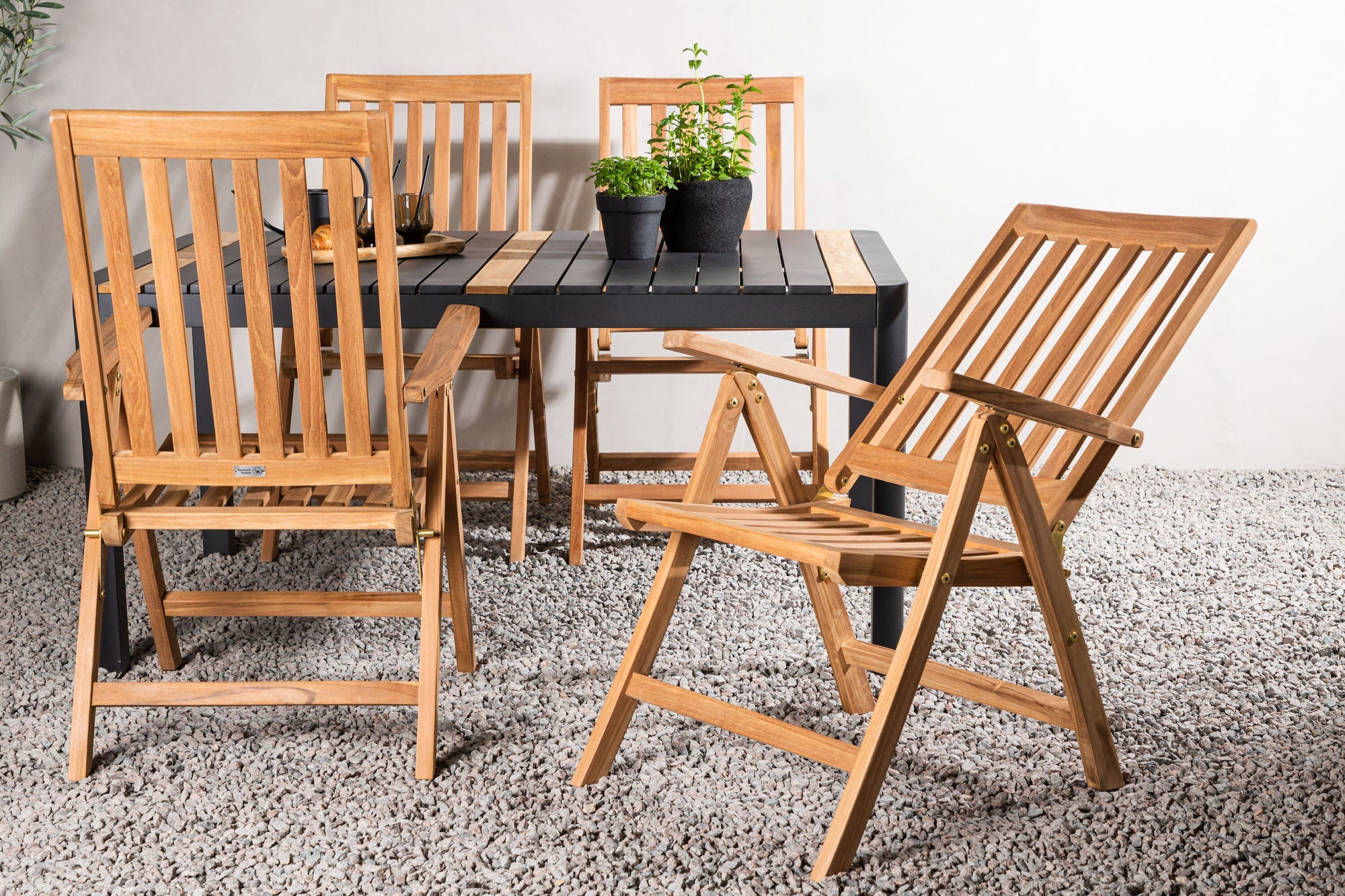 Venture Home Togo - spisebord- Black / Teak - Allu / Teak - 150*100 _1+ Kenya 5-position Folding stol - Teak _4