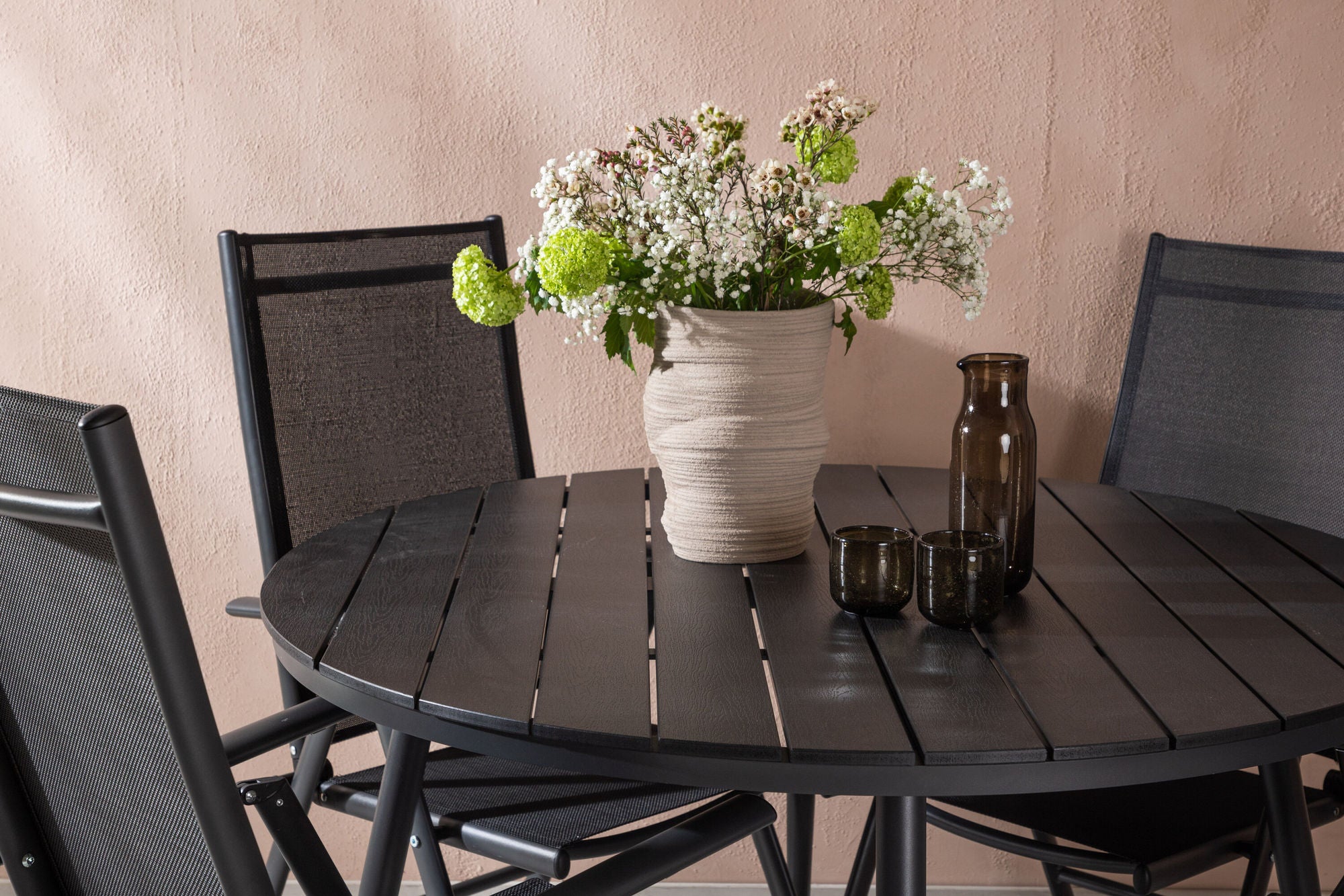 Venture Home Break - spisebord rund- Black / Black - Alu / Aintwood - 120ø _1+ Break 5:pos stol - Black/Black _4
