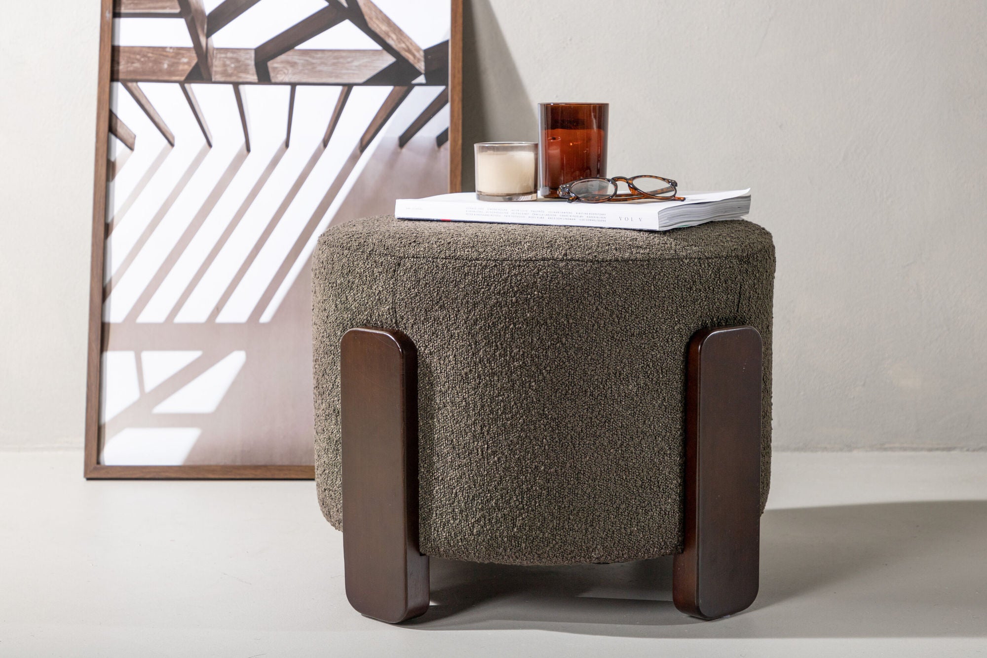 Venture Home Coffey Ottoman/Pouf - Dark brown / Coffee/Grey Boucle