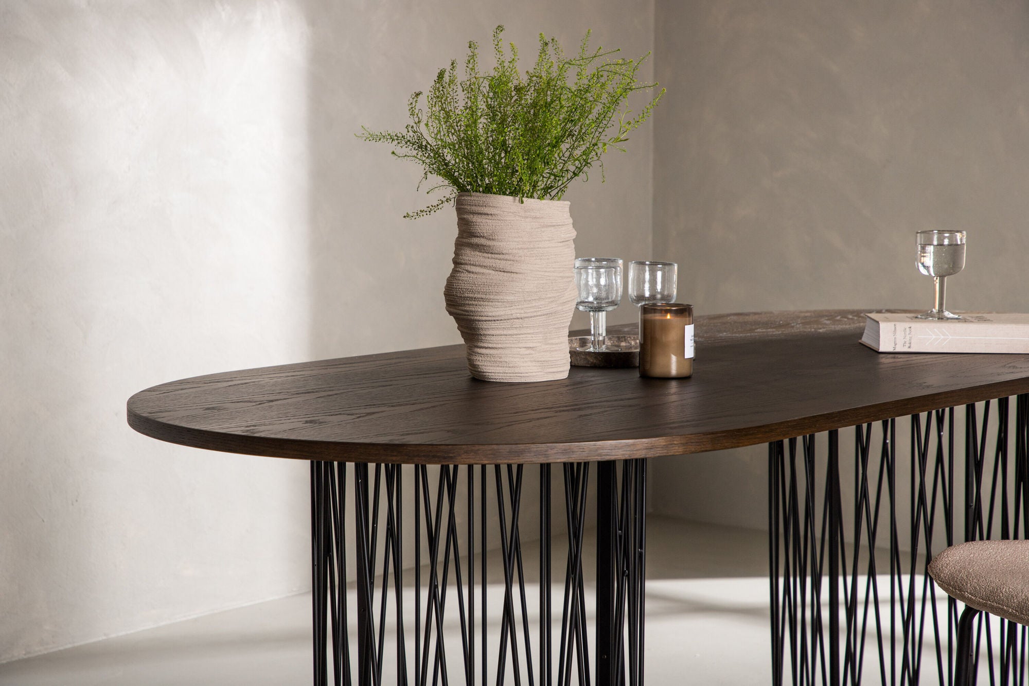 Furniture Fashion Stone oval spisebord - Black / Mocca Veneer