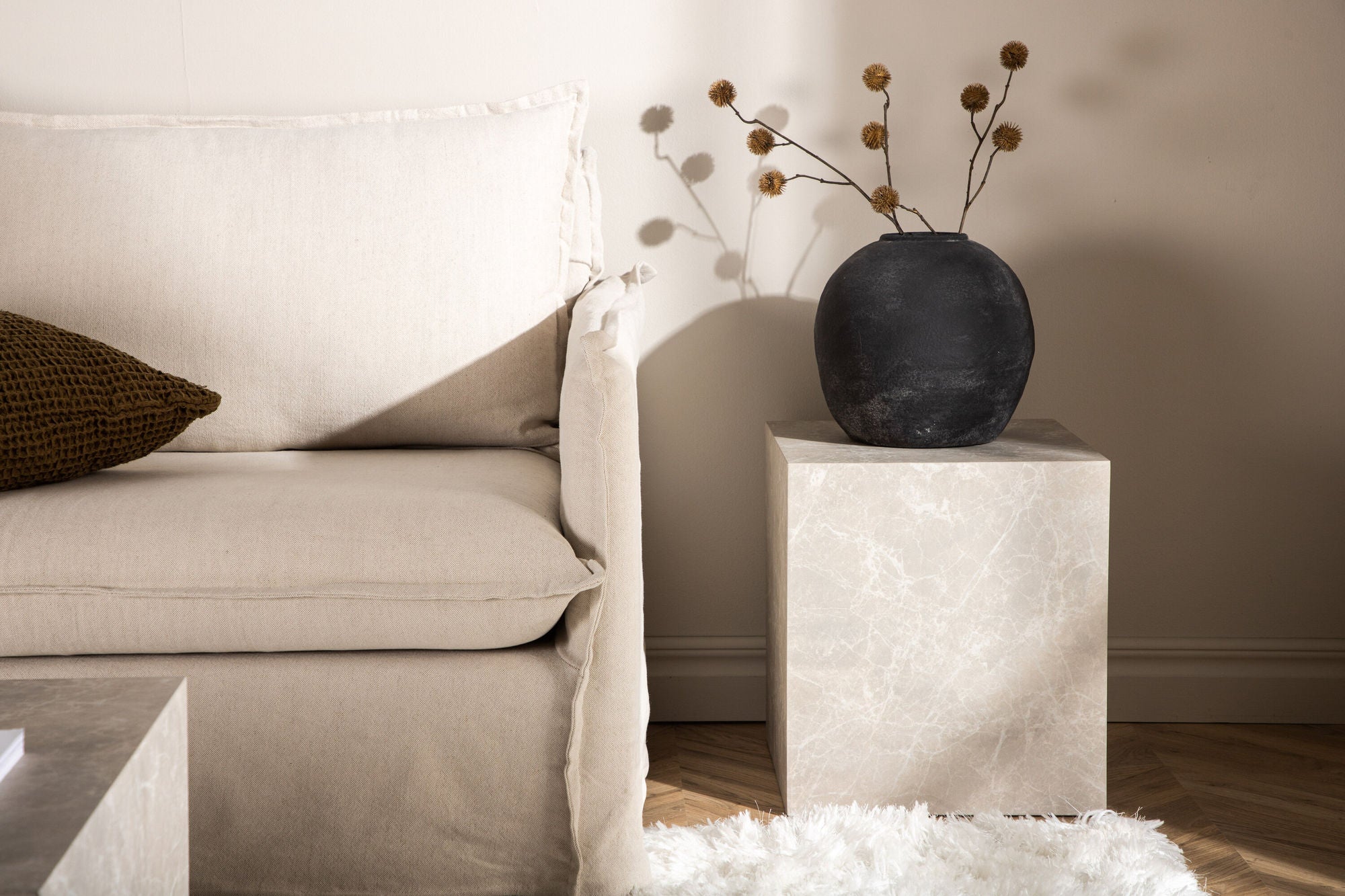 Venture Home York High Sofa bord - Beige / Marble look MDF