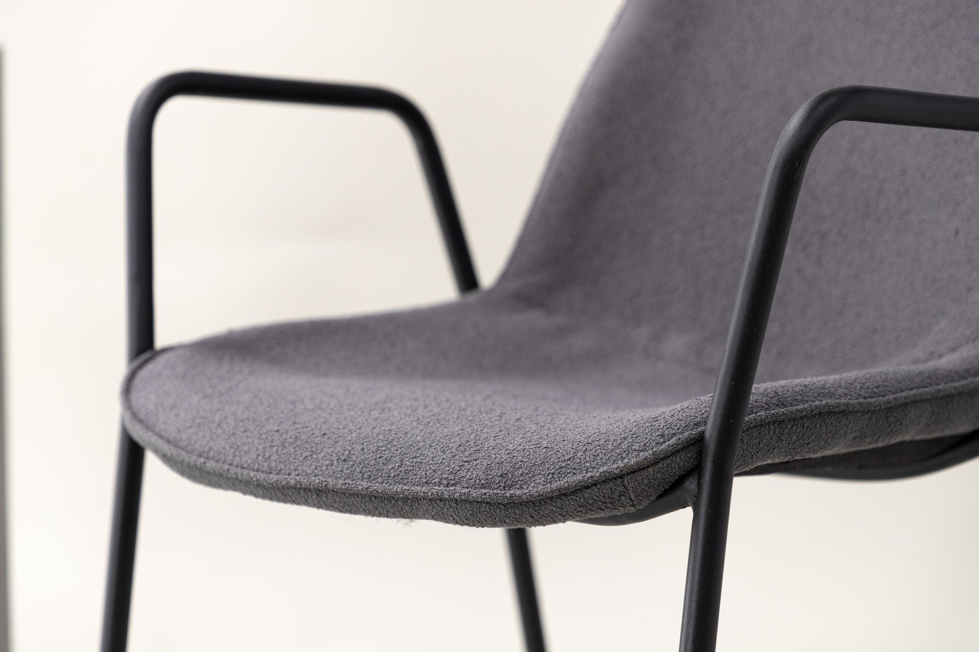 Vind Klädesholmen Spisebordsstol 2-pack - Black / Dark Grey Boucle