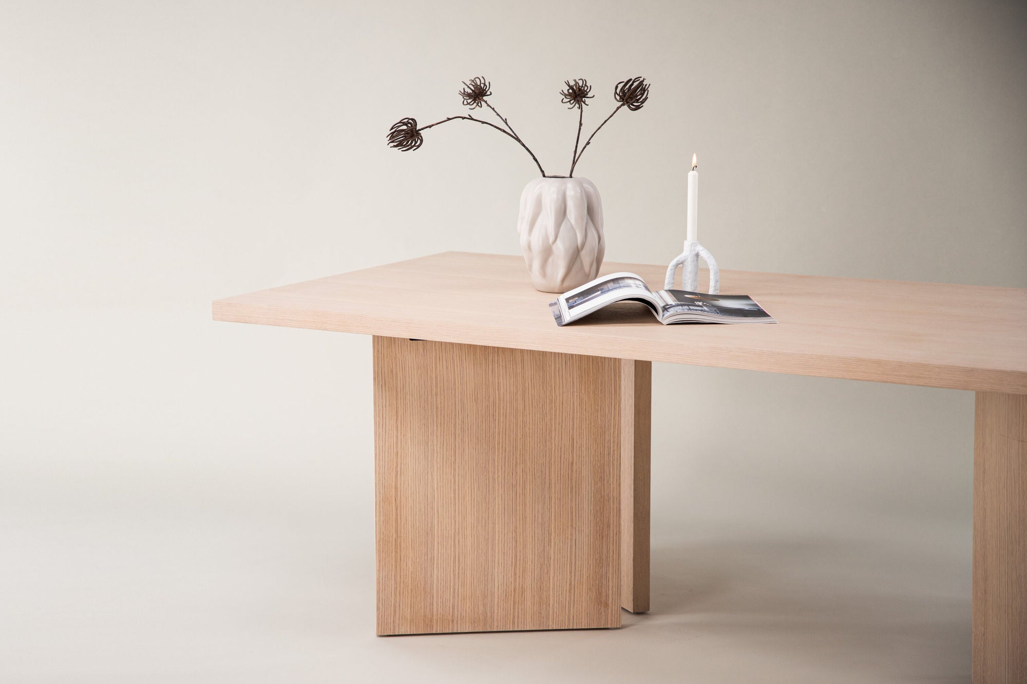 Vind Bassholmen spisebord - Whitewash / Wood
