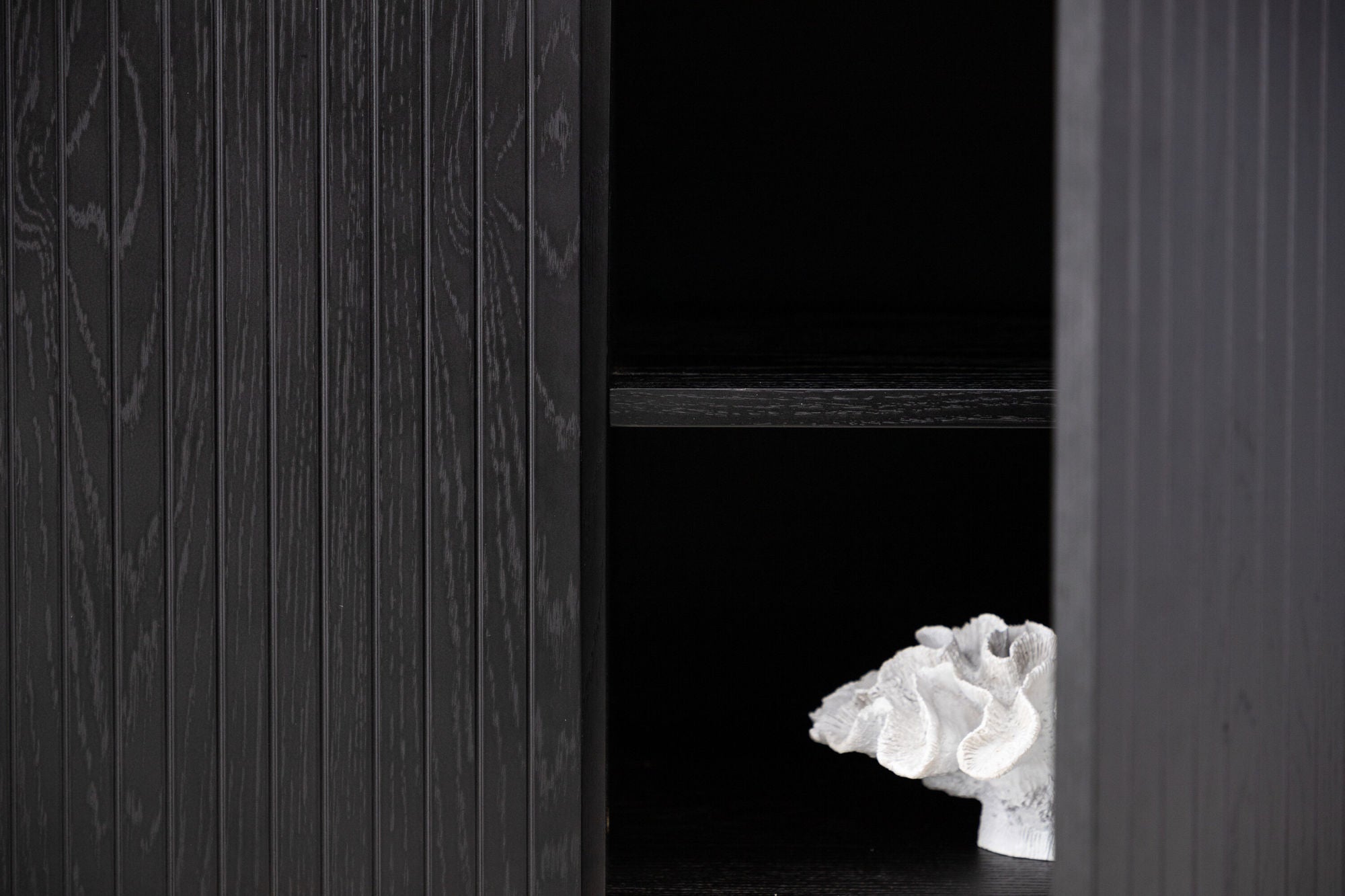 Vind Björkön Low Skænk skab - Black / Oak/faneer